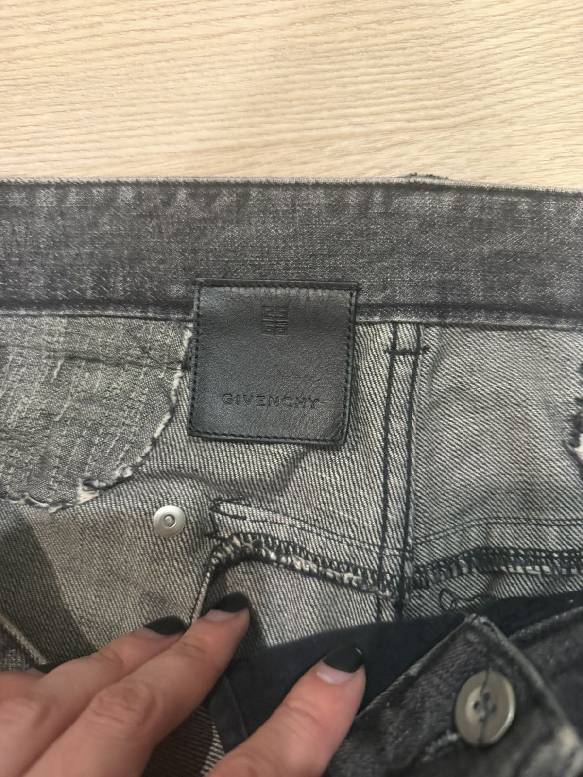 Givenchy Givenchy Moleskin Distressed Boro Denim Jeans Black Size US 33 - 3 Thumbnail