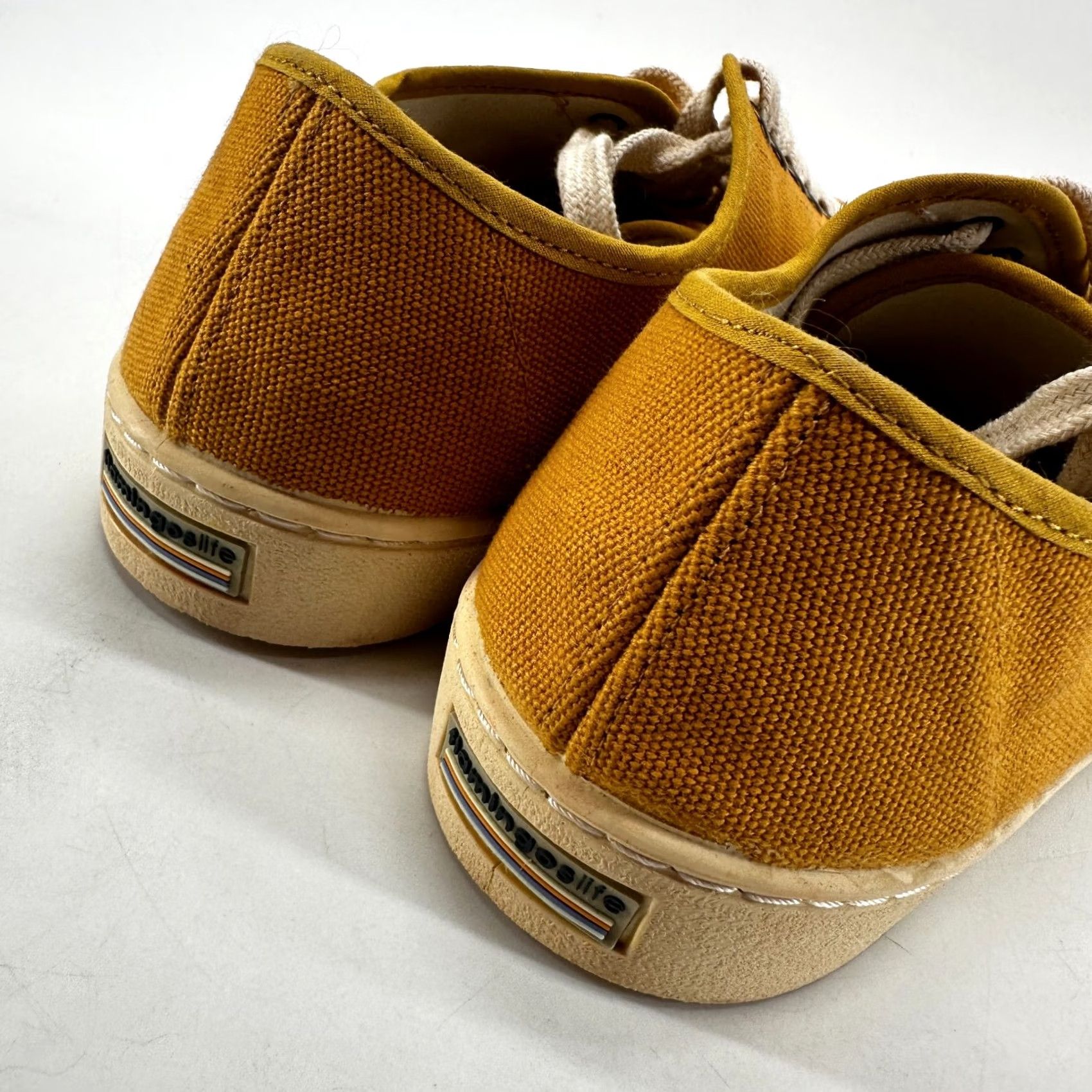 Vintage Flamingos Life Casual Sneaker Shoes Yellow Men's Size 40 Lace Up Low Top Shoes Casual Mens 40 Yellow Classic Comfort Size US M / EU 48-50 / 2 - 6 Thumbnail