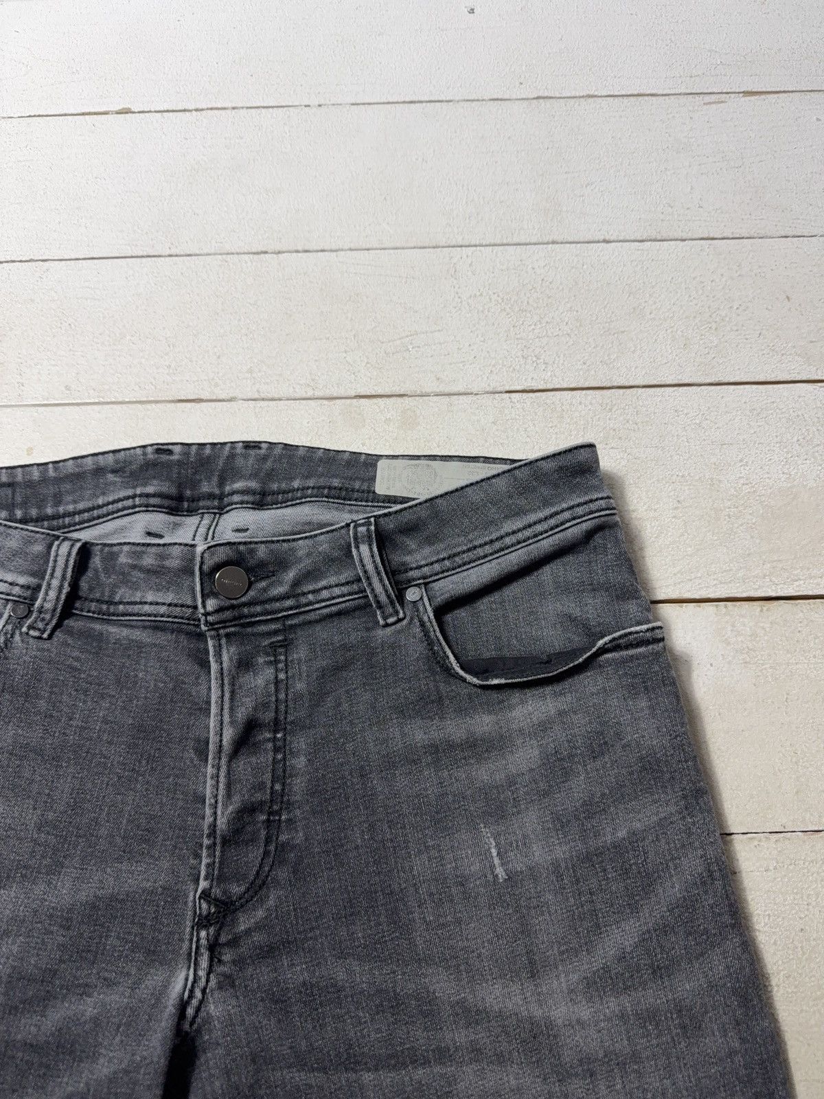 Diesel Luxury 00s Diesel Sleenker Grey Wash Skinny Jeans Knee Rip Size US 33 - 11 Thumbnail
