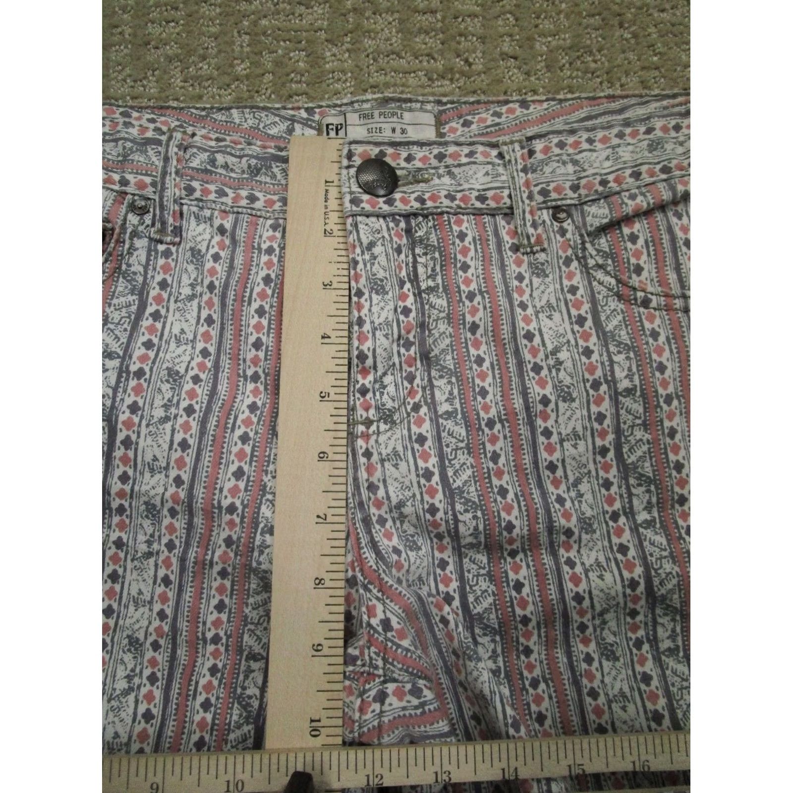 Free People Free People Jeans Women 30 Multicolor Geometric Skinny Ankle Pant Southwestern Aztec Net 60 day returns Mens? Size 30" / US 8 / IT 44 - 6 Thumbnail