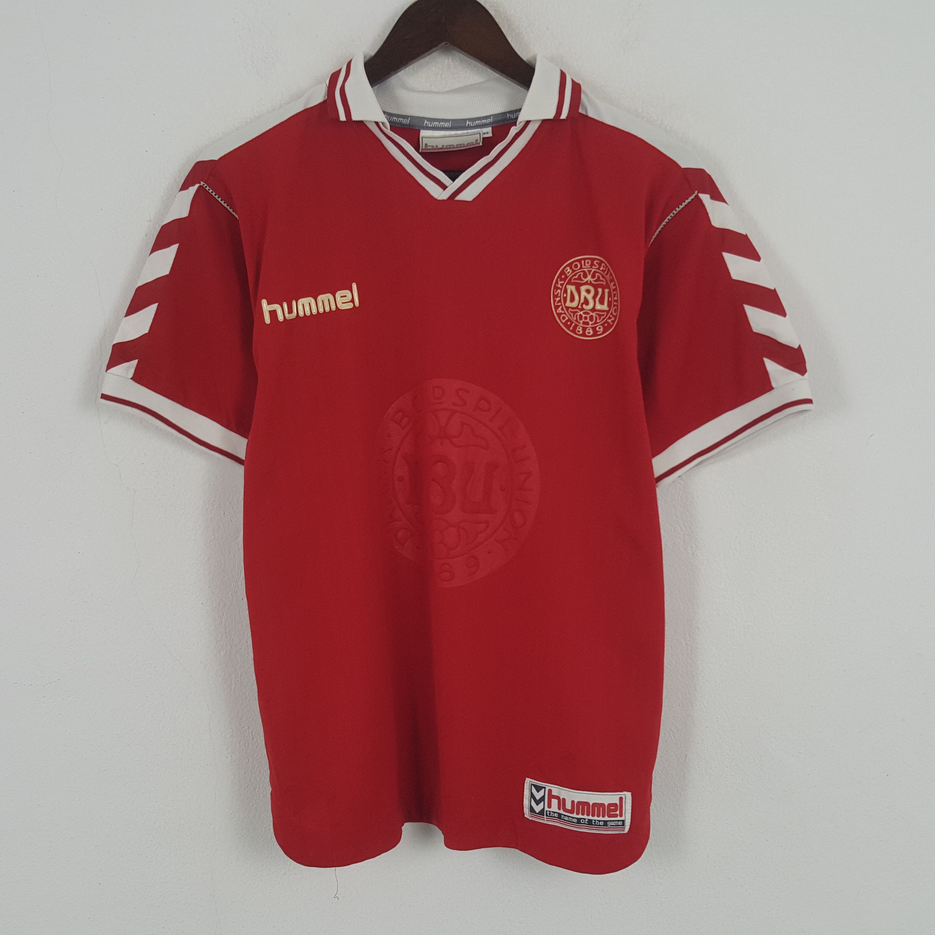 Hummel × Vintage Vintage Hummel The Name Of The game Jersey Tshirt Size US M / EU 48-50 / 2 - 1 Thumbnail