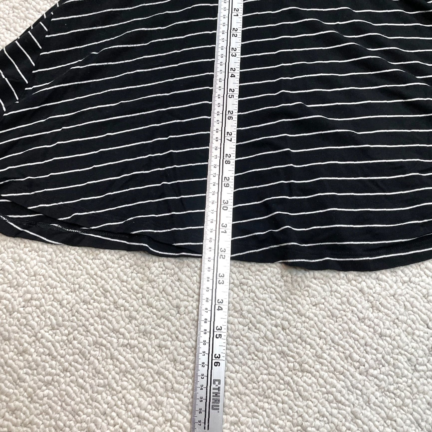 American Eagle Outfitters American Eagle Black Striped Long Sleeve Fit and Flare Medium Soft & Sexy Size M / US 6-8 / IT 42-44 - 4 Thumbnail