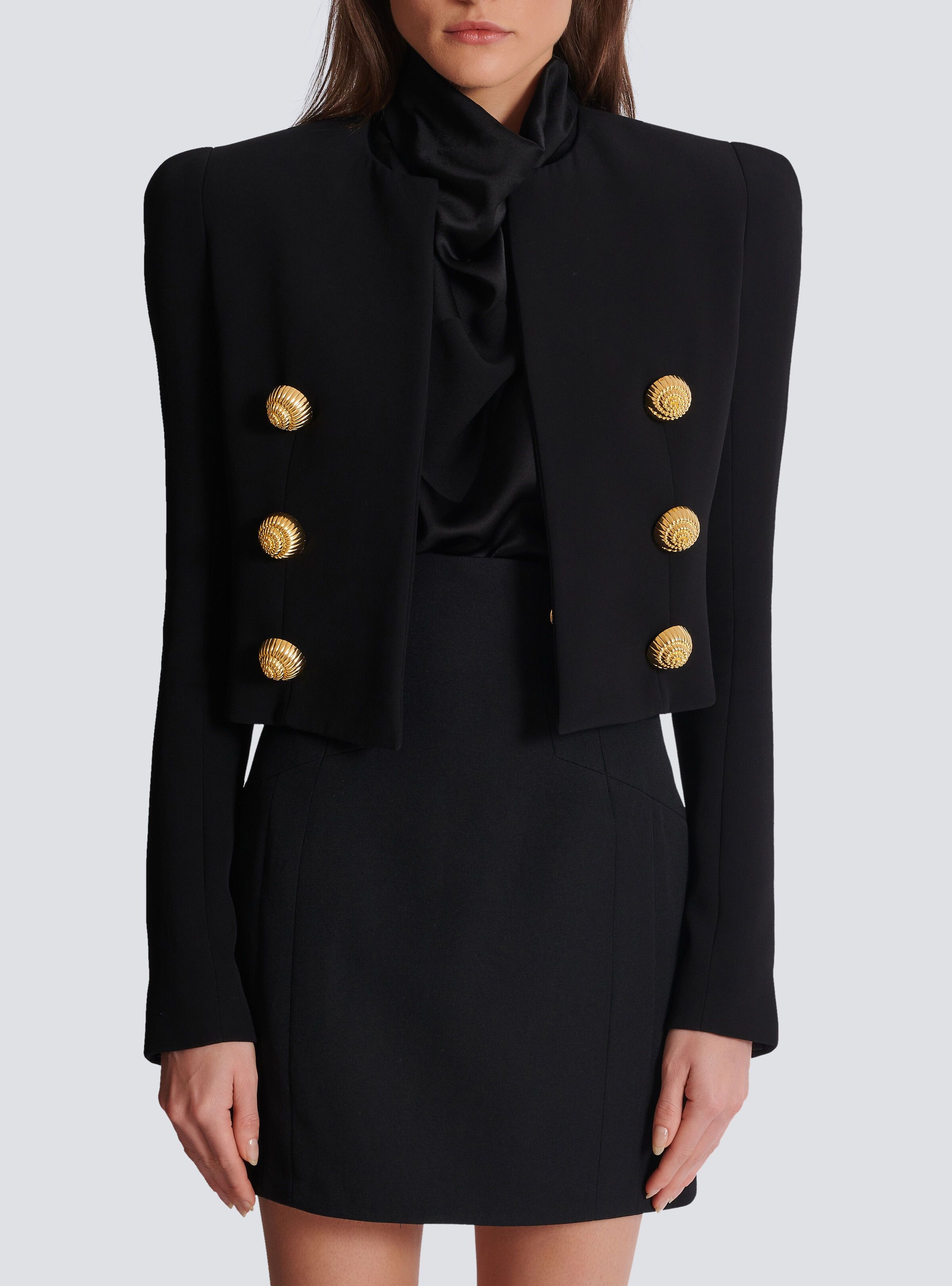 Balmain o1s1wg111025 Buttoned Cropped Crepe Jacket in Black Size M / US 6-8 / IT 42-44 - 5 Thumbnail