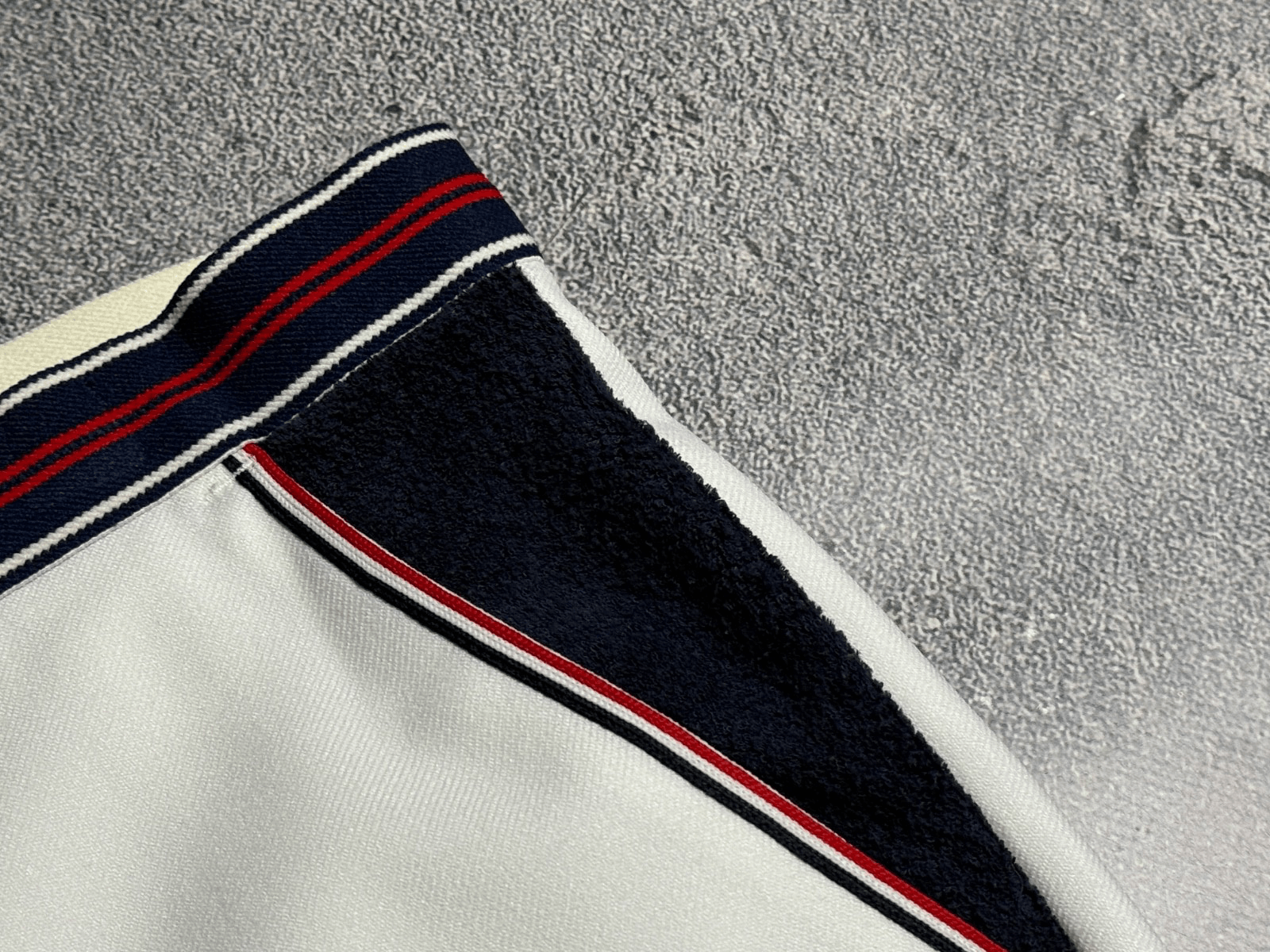 Fred Perry vintage Fred Perry men's short 36'' Size US 36 / EU 52 - 3 Thumbnail