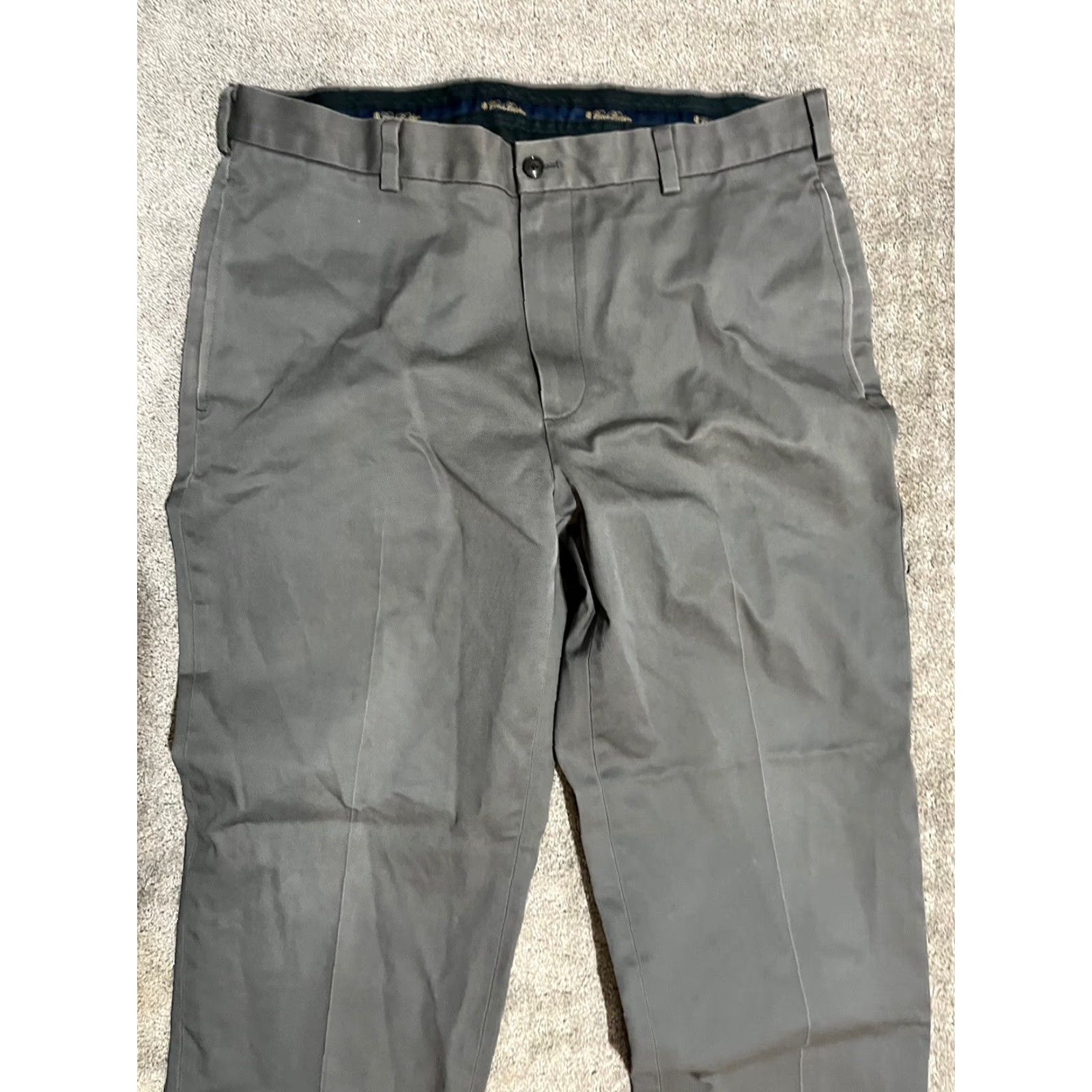 Brooks Brothers Brooks Brothers Men Chino Pants Solid Gray 35x29 Clark Straight Regular Motion: 35 Inseam 29in Belt Loops Front Flat Front Pockets Logo Zipper Size US 35 - 2 Thumbnail
