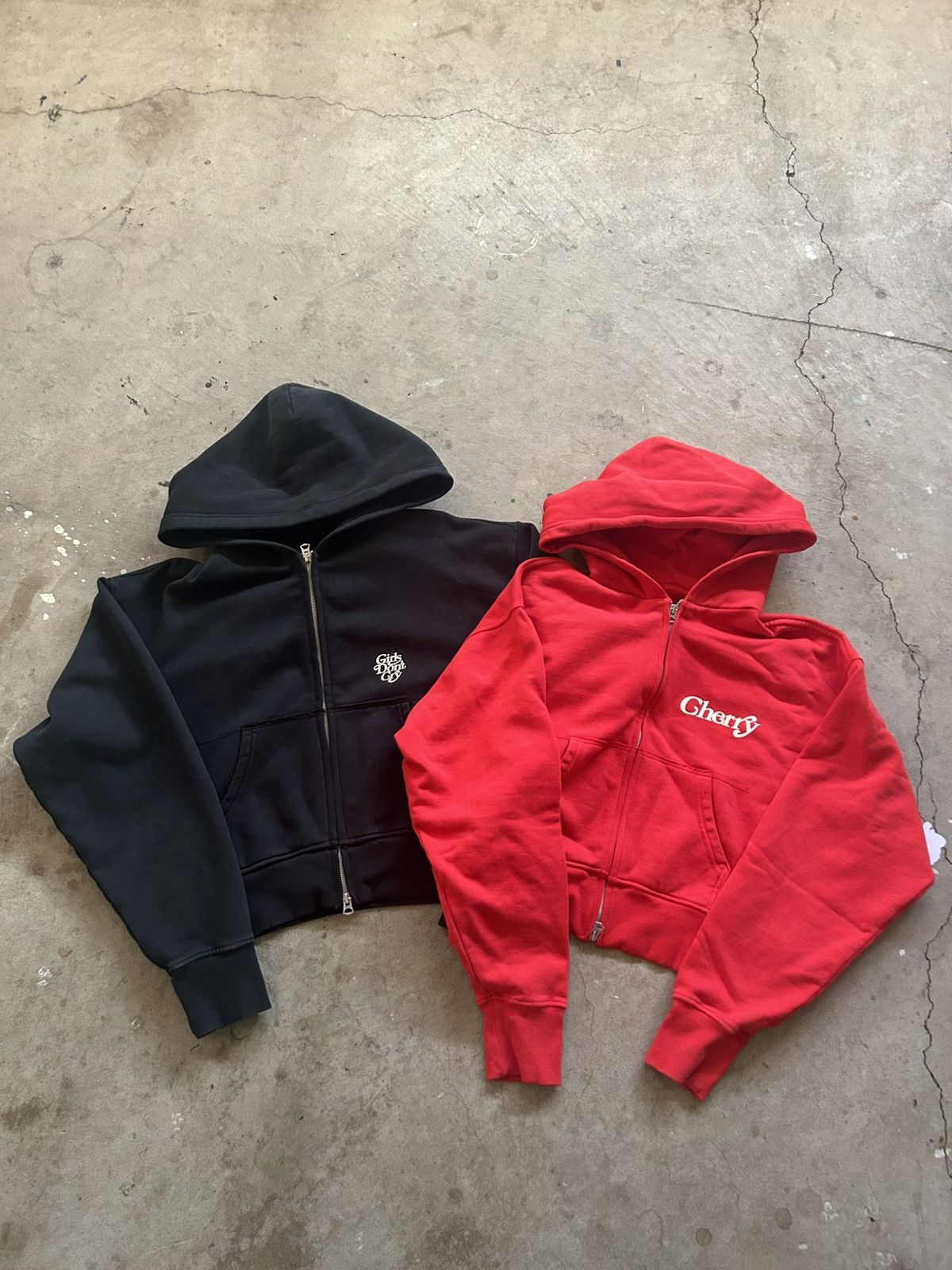 Cherry LA × Girls Don't Cry Girls Don’t Cry x Cherry LA Black Holiday Hoodie Size L / US 10 / IT 46 - 10 Thumbnail