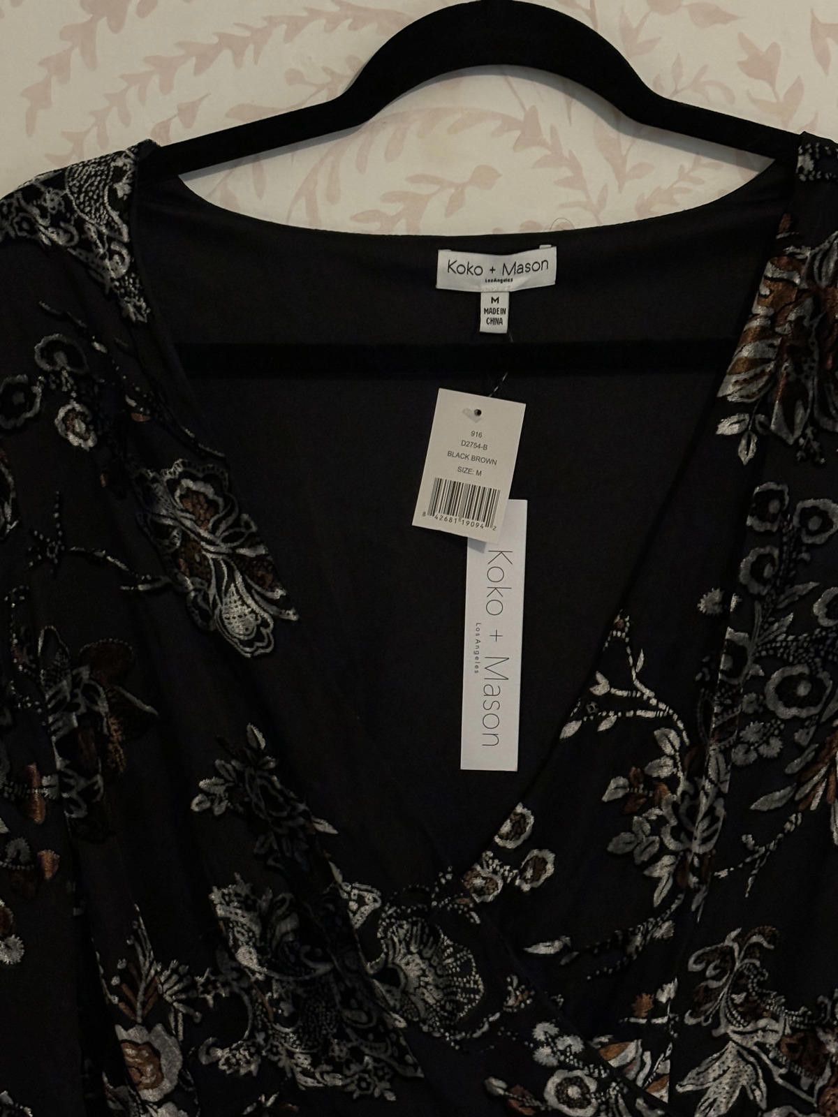 Designer NWT Koko + Mason Black Floral Velvet Faux Wrap Dress M Size M / US 6-8 / IT 42-44 - 3 Thumbnail