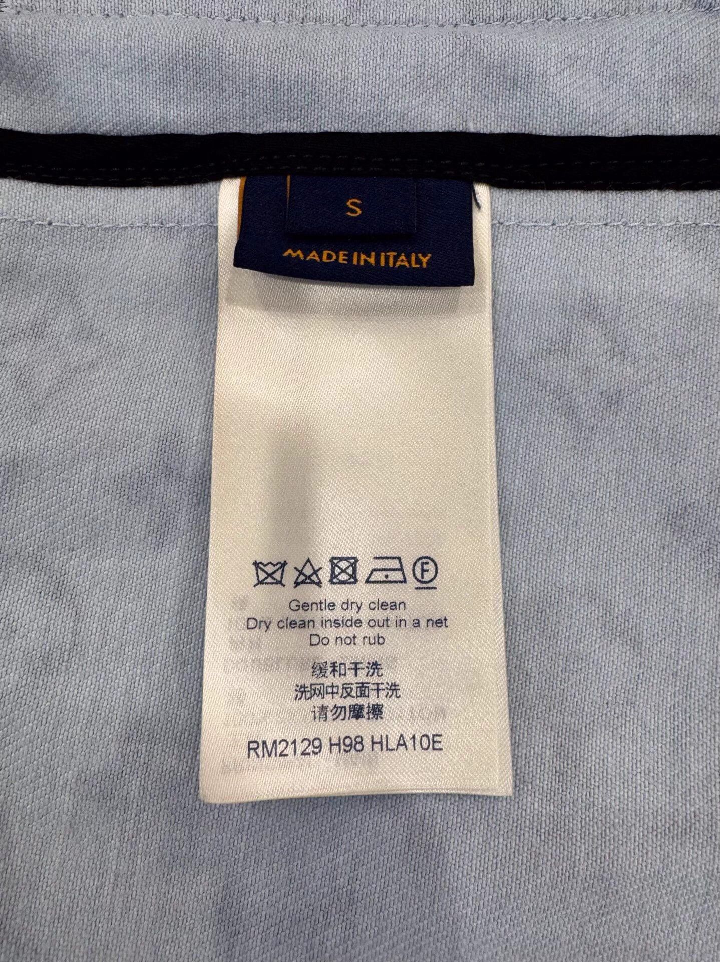 Louis Vuitton louis vuitton denim jackets Size US S / EU 44-46 / 1 - 7 Thumbnail