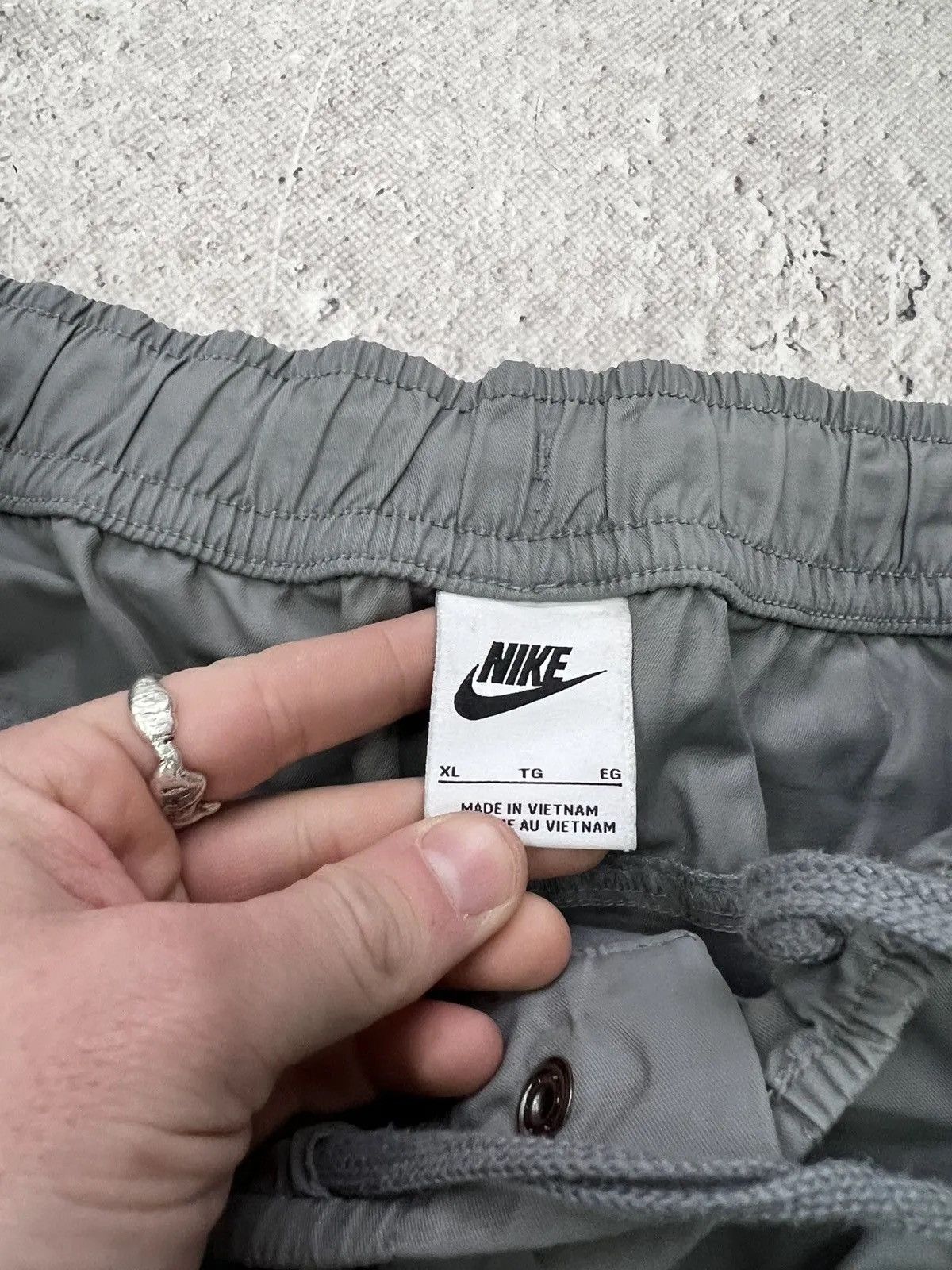 Nike Nike drill cargo pants y2k nylon swoosh y2k Size US 35 - 6 Thumbnail