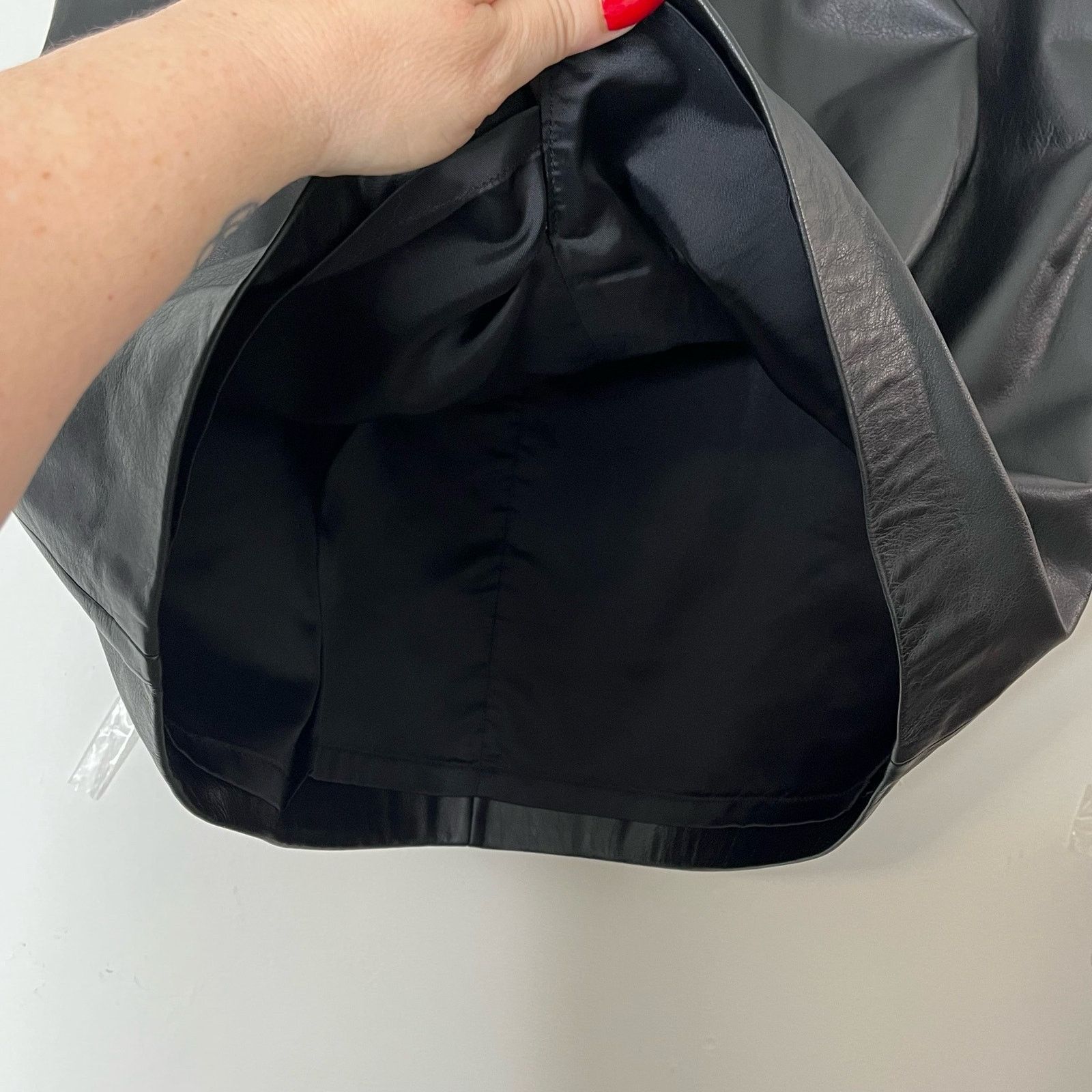 Other Apostrophe Black Leather Skirt Size 12 Size 30" / US 8 / IT 44 - 2 Thumbnail