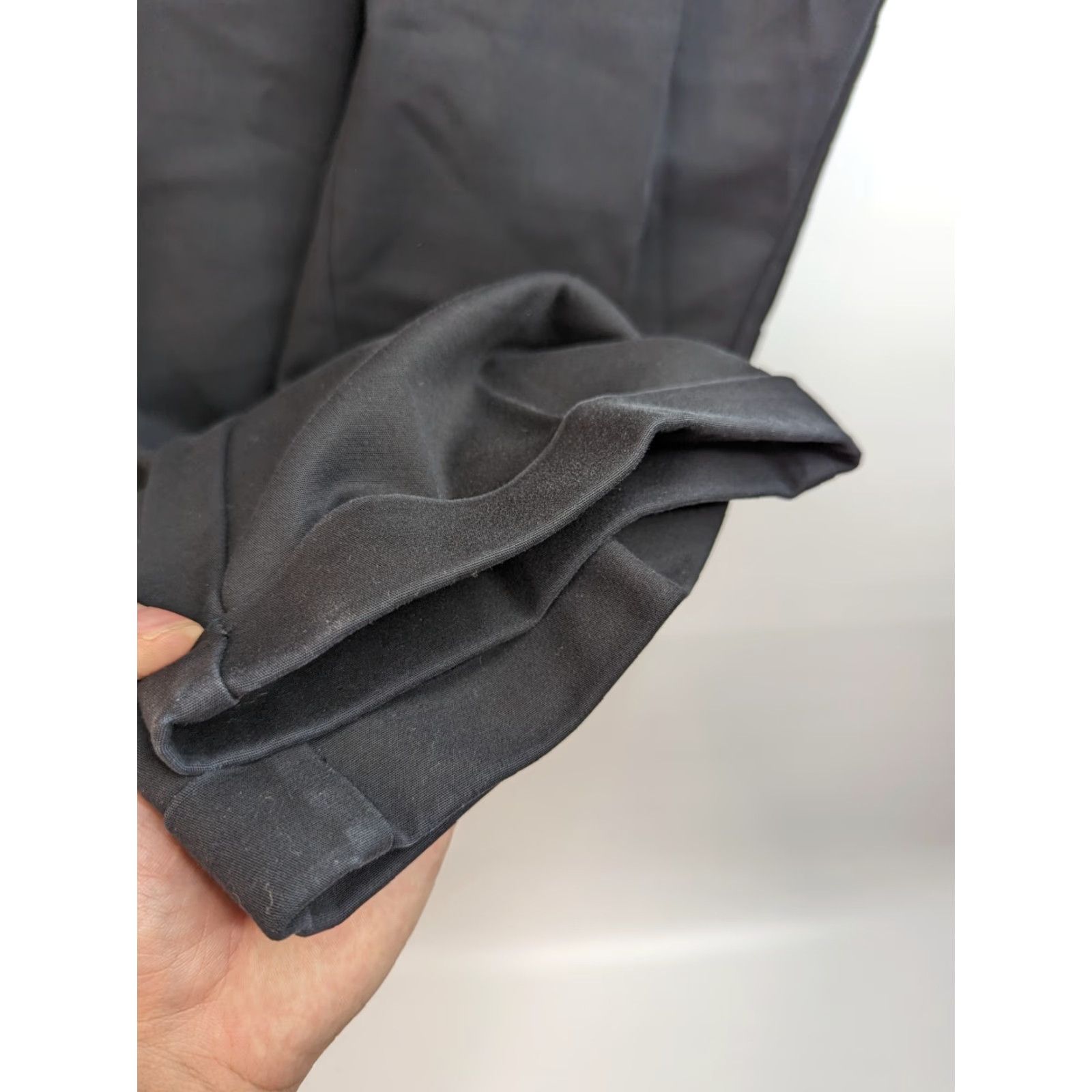 Vintage Chico's Black Cropped Pants Slim 2.5 14 Cotton Blend 97% Cotton 3% Spandex Regular Women Straight Inseam 23 in Hook & Eye Crop Slimming Style Size 26" / US 2 / IT 38 - 4 Thumbnail