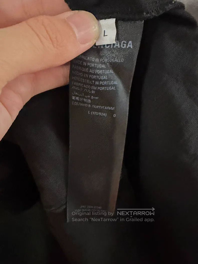 Balenciaga Balenciaga Front and Back Crystal Logo Destroyed Design Sh Size US L / EU 52-54 / 3 - 4 Thumbnail