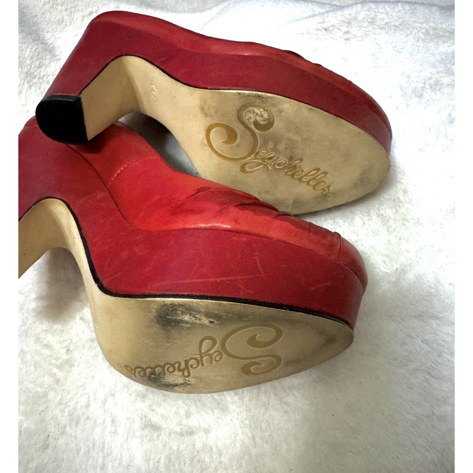 Seychelles Seychelles Women's Letter Press Pump in Red - Size 6 Size US 6 / IT 36 - 11 Thumbnail