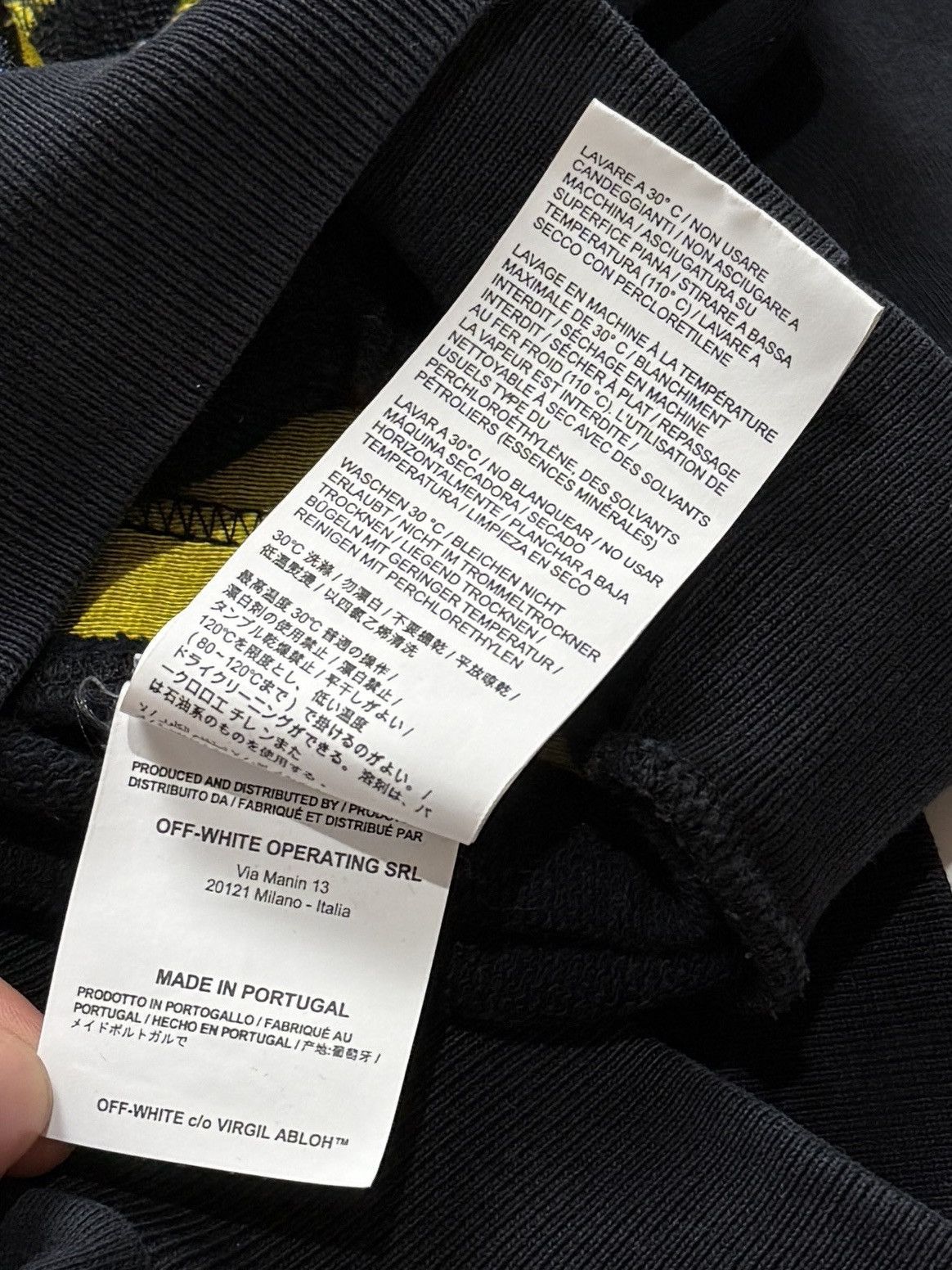 Off-White Off-White Hoodie Black yellow tape 18ss rare Size US S / EU 44-46 / 1 - 10 Thumbnail