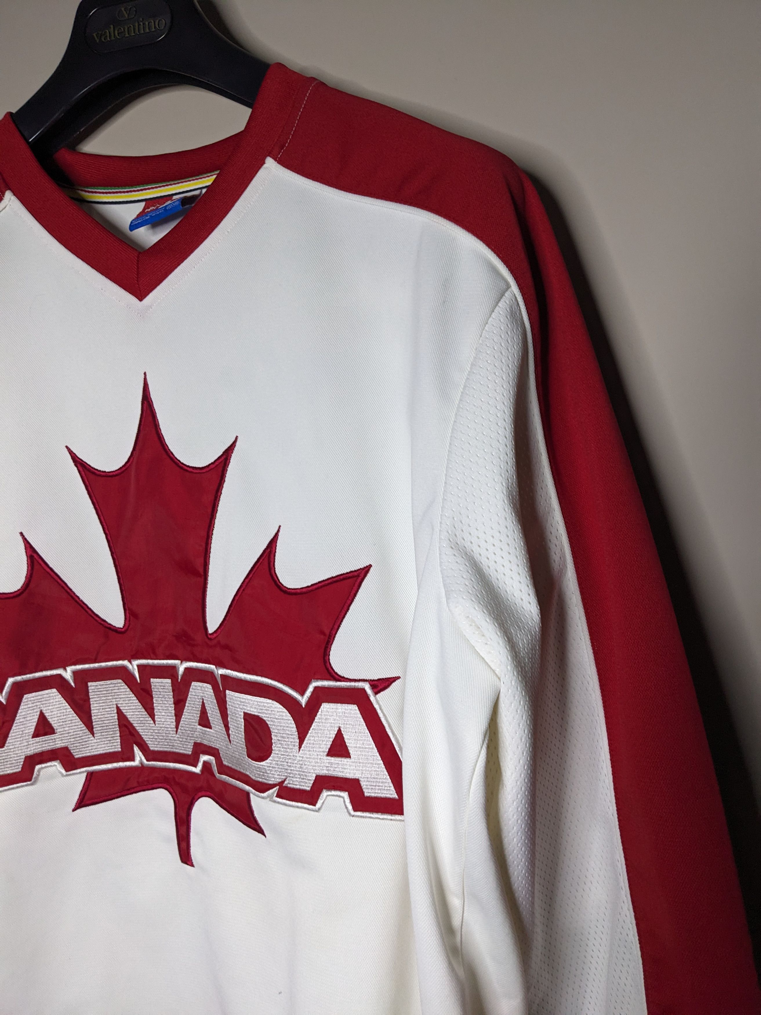 Hudsons Bay VINTAGE Hudsons Bay Canada Hockey Jersey 2006 Olympics Large Size US L / EU 52-54 / 3 - 5 Thumbnail