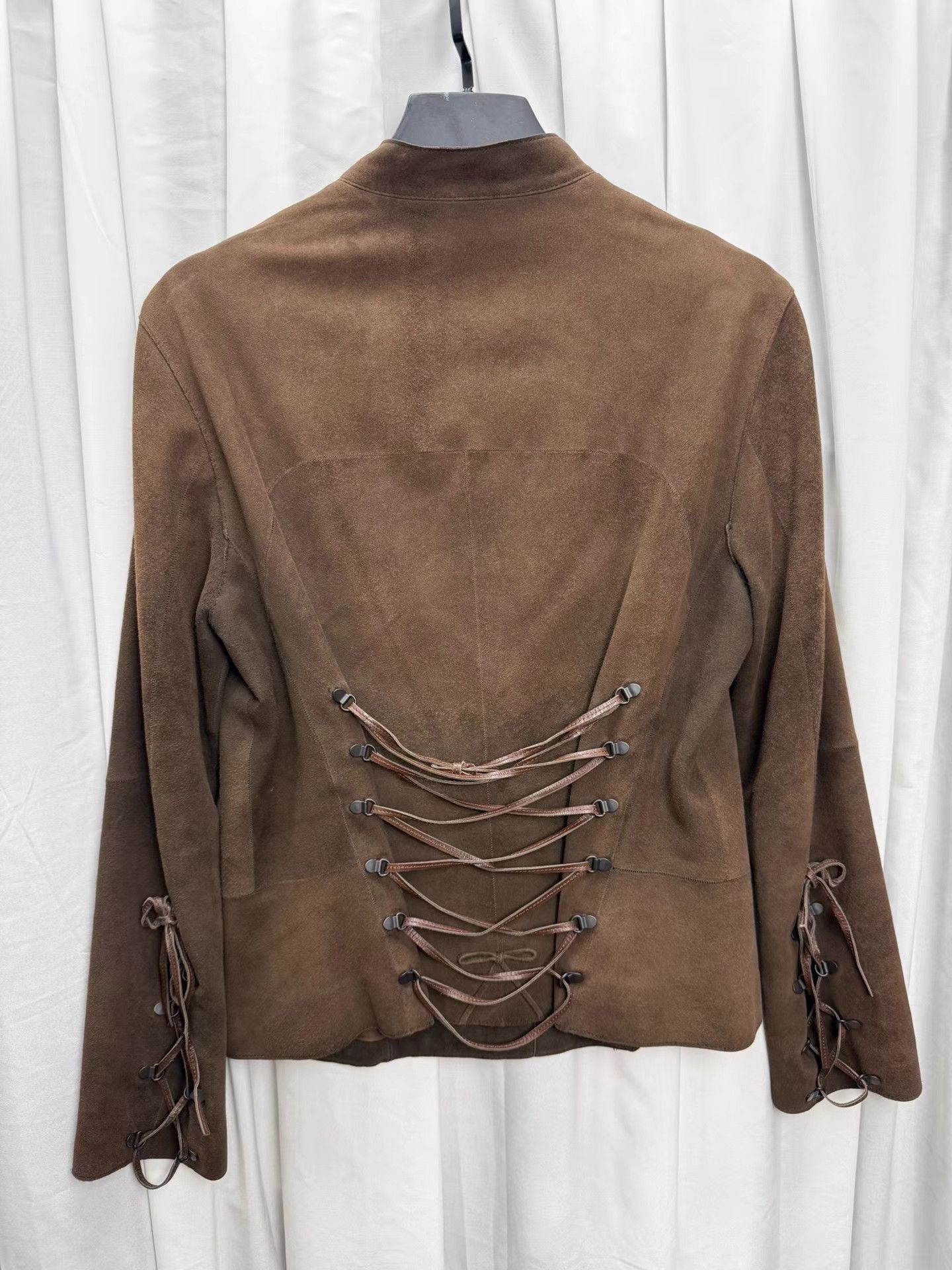 Issey Miyake Issey Miyake Lace-Up Sheepskin Jacket K20 Size US M / EU 48-50 / 2 - 2 Thumbnail