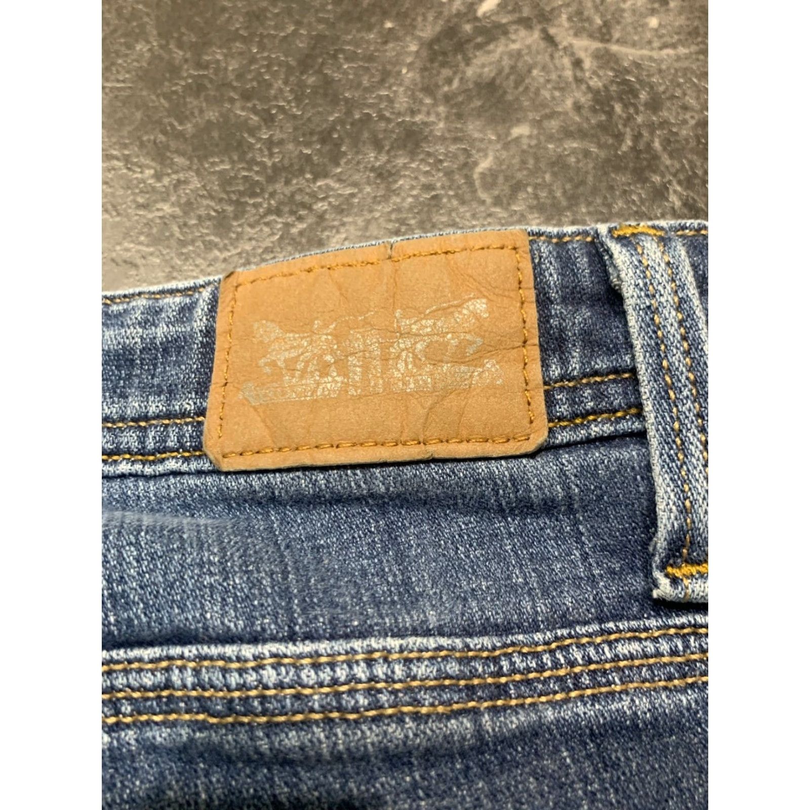 Levi's Levi's 580 Women's Bootcut Jeans 22W Dark Wash Stretch Cotton Spandex Plus Size Blue Retro Size 40" / US 18 - 5 Thumbnail