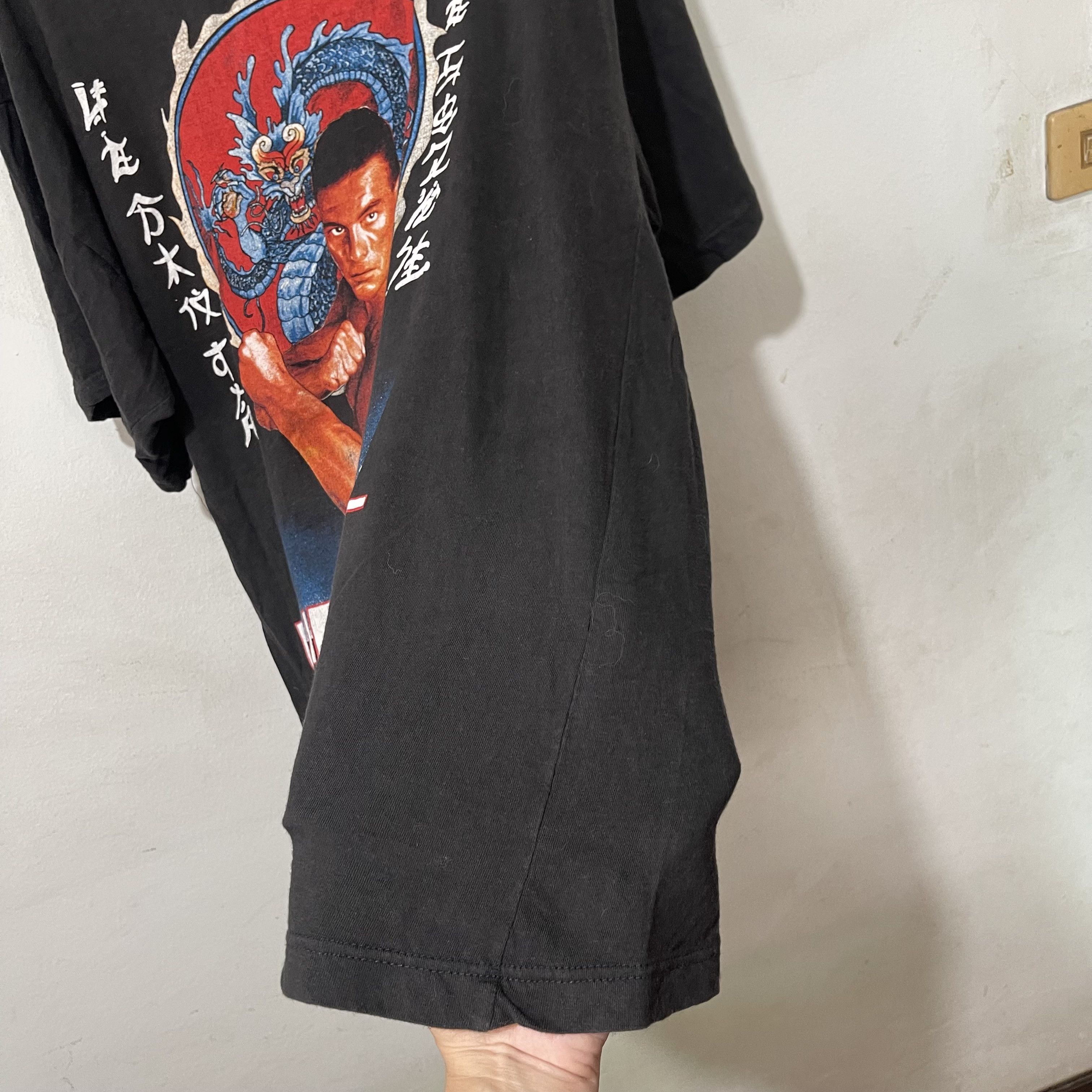 Vintage Vintage 90s Van Damme L’Impact Martial Arts T-Shirt Size US L / EU 52-54 / 3 - 4 Thumbnail