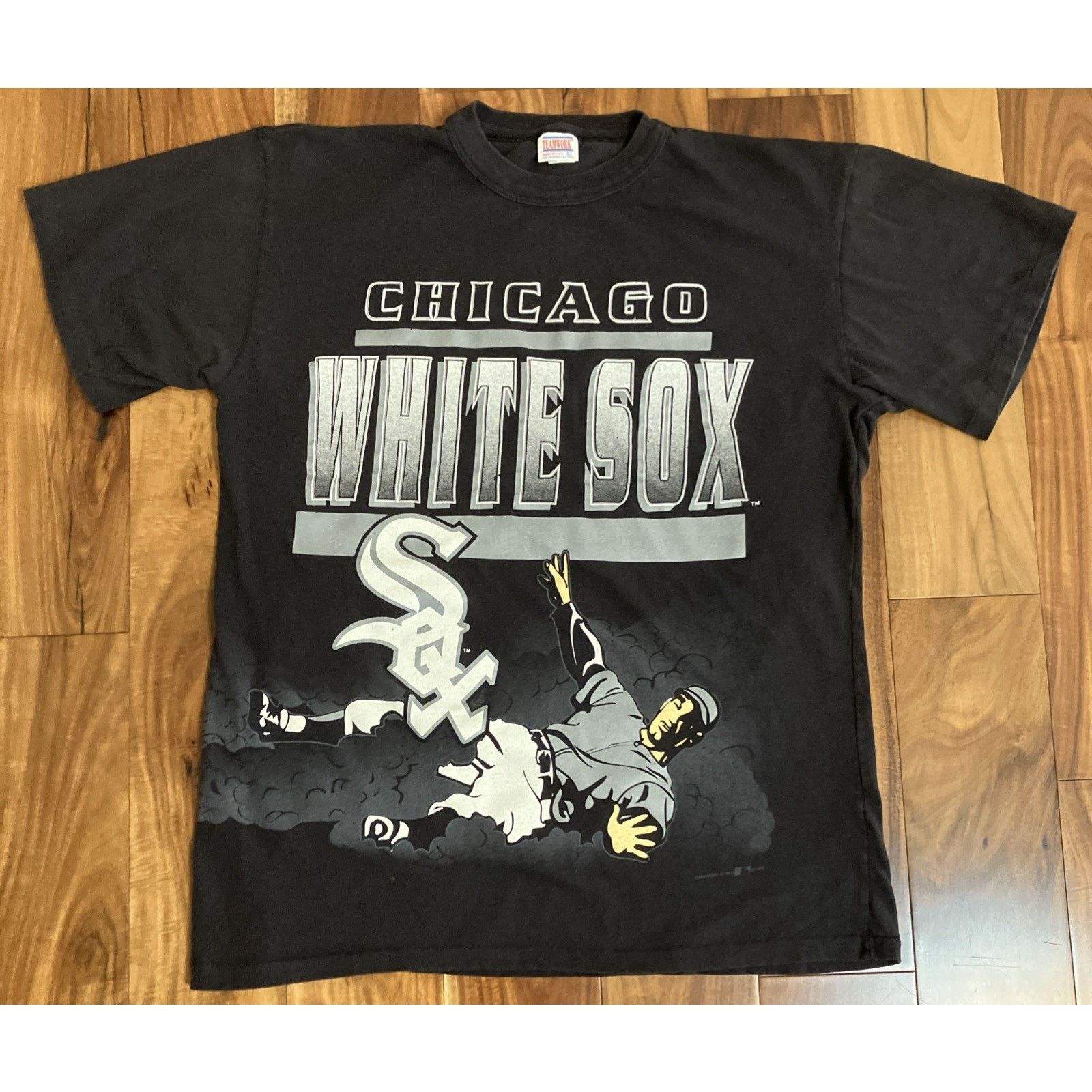 MLB Vtg Chicago White Sox T Shirt Mens Sz: L Baseball 1990s MLB Size US L / EU 52-54 / 3 - 1 Thumbnail