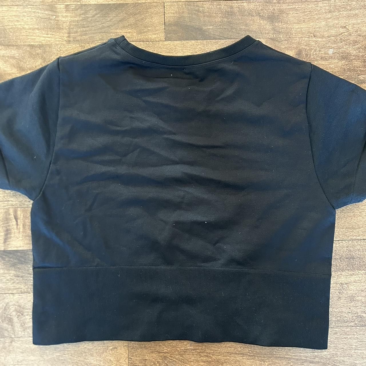 Other OFFLINE by Aerie Cropped Athletic Top Black L Size L / US 10 / IT 46 - 3 Thumbnail