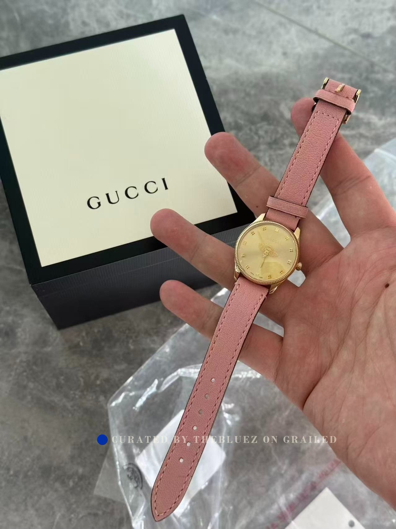 Gucci Gucci Pink Bee Quartz Watch Size ONE SIZE - 1 Thumbnail