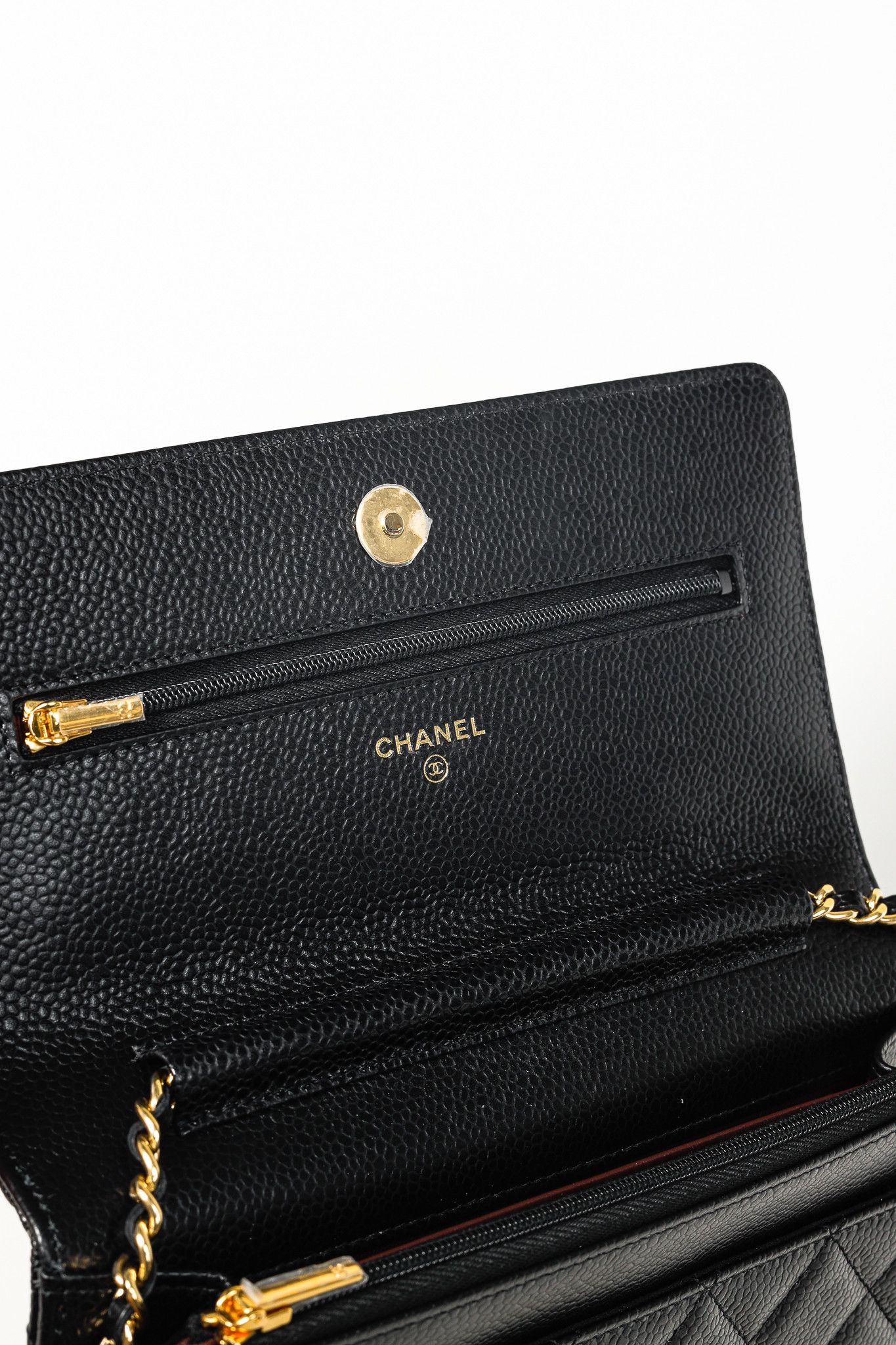 Chanel Chanel Caviar Leather Gold Strap Classic Wallet-On-Chain Size ONE SIZE - 11 Thumbnail