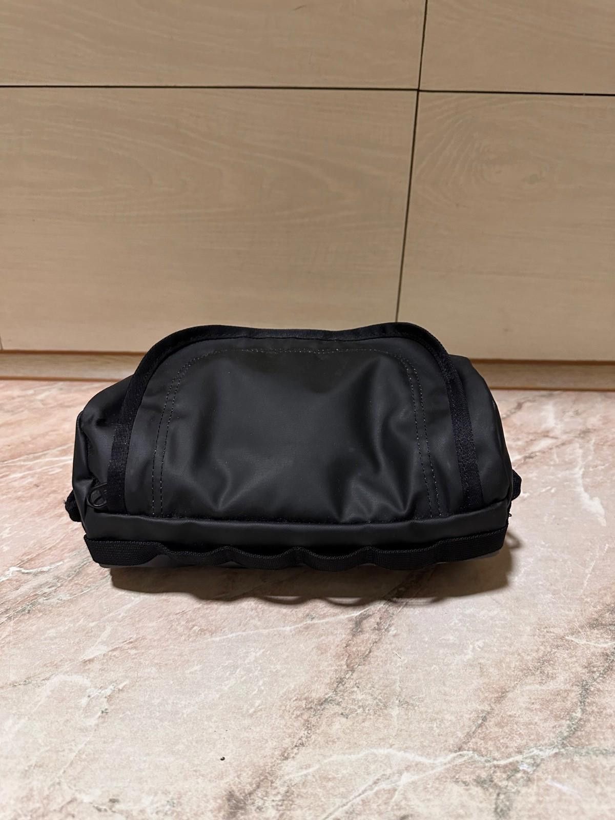 The North Face THE NORTH FACE TRAVEL CANISTER UNISEX WASH BAG Size ONE SIZE - 3 Thumbnail