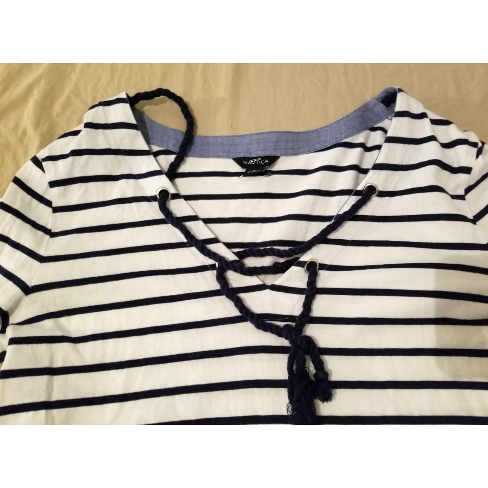 Nautica Womens Nautica Shirt Large White Navy Blue Cotton Long Sleeve T-Shirt Size L / US 10 / IT 46 - 2 Thumbnail