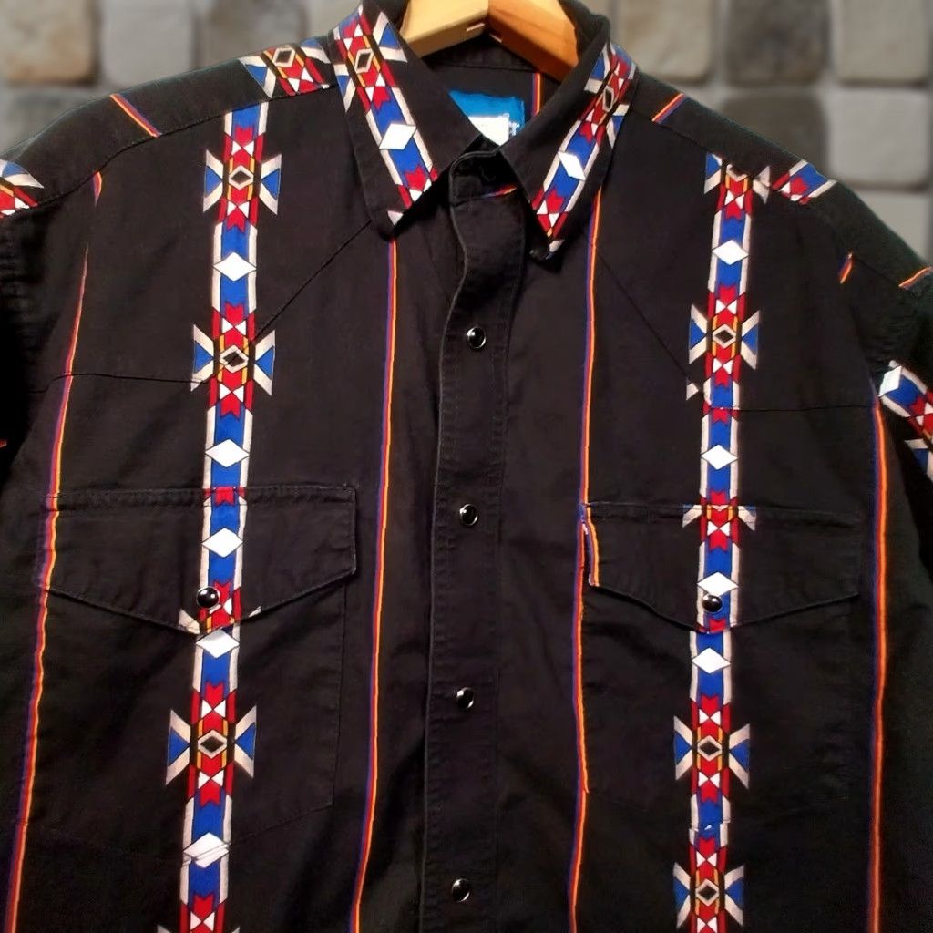 Wrangler VINTAGE Wrangler Western Shirt Men Medium Black Southwest Geometric Stripe Short Sleeve Snap Button Ranchwear Size US M / EU 48-50 / 2 - 1 Thumbnail