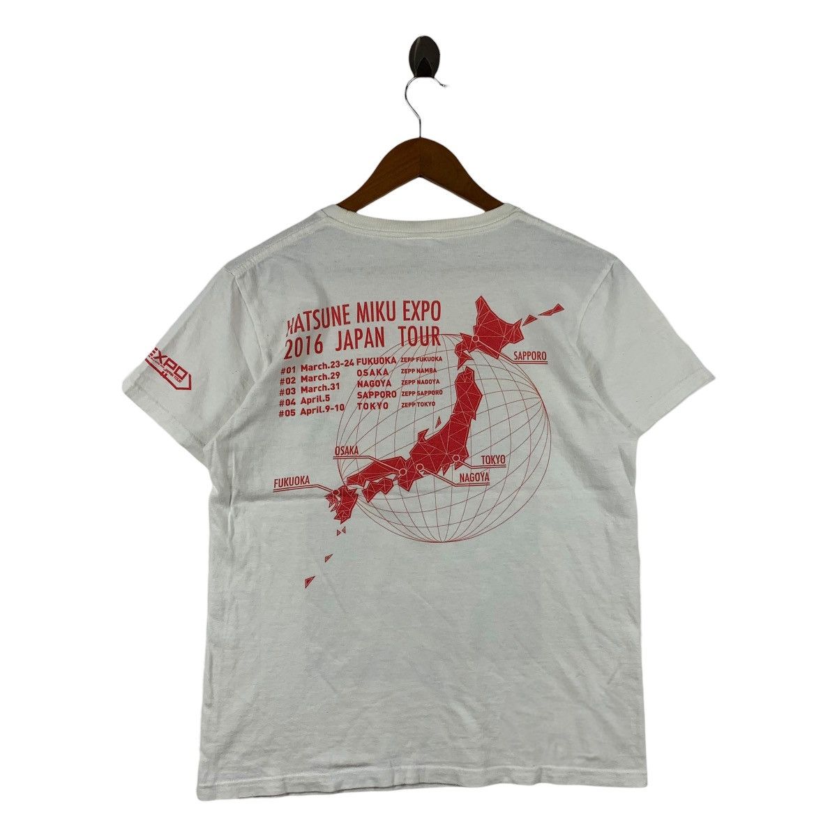 Anime Hatsune Miku Expo 2016 Japan Tour Tshirt Size US M / EU 48-50 / 2 - 4 Thumbnail