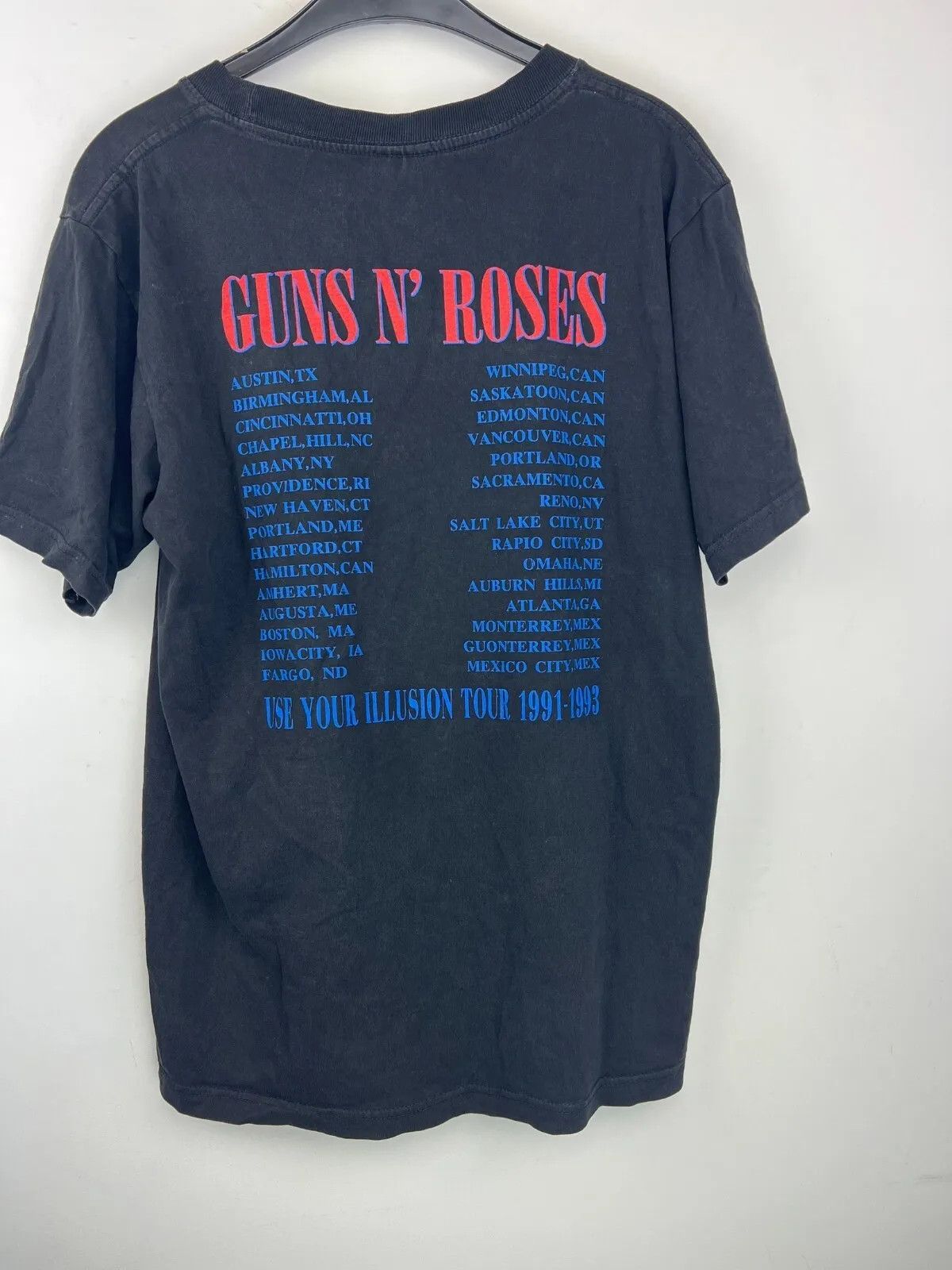 Vintage Vintage 90’s Guns N Roses Use Your Illusion Tour 1991-1993 Size US L / EU 52-54 / 3 - 6 Thumbnail