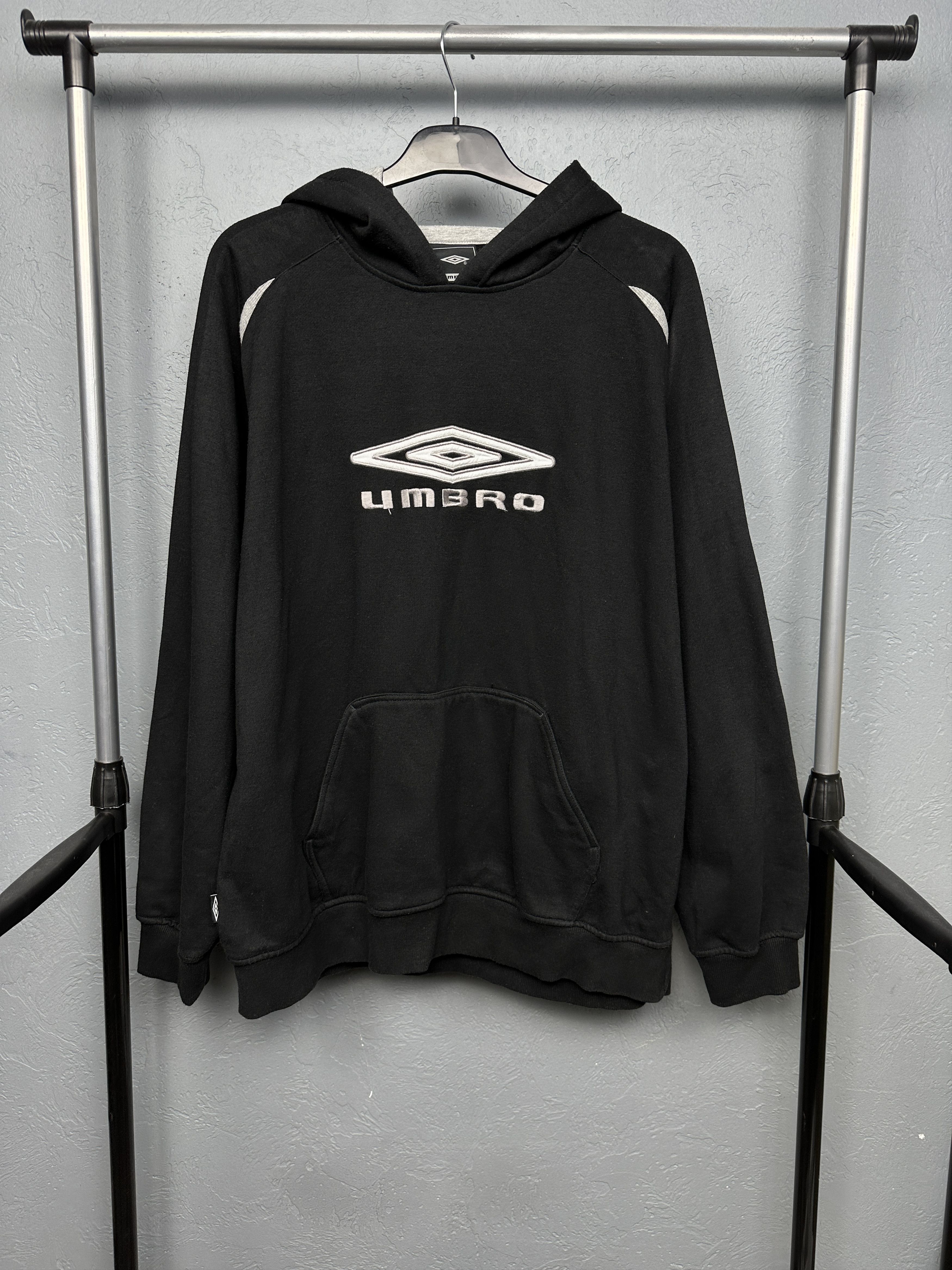 Umbro Umbro Vintage Mens Big Logo Hoodie Size US XL / EU 56 / 4 - 1 Thumbnail