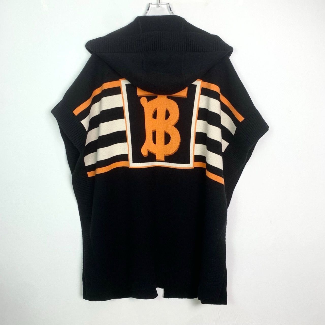 Burberry Burberry Logo Intarsia Wool Knit Hooded Shawl (Black) Size ONE SIZE - 6 Thumbnail
