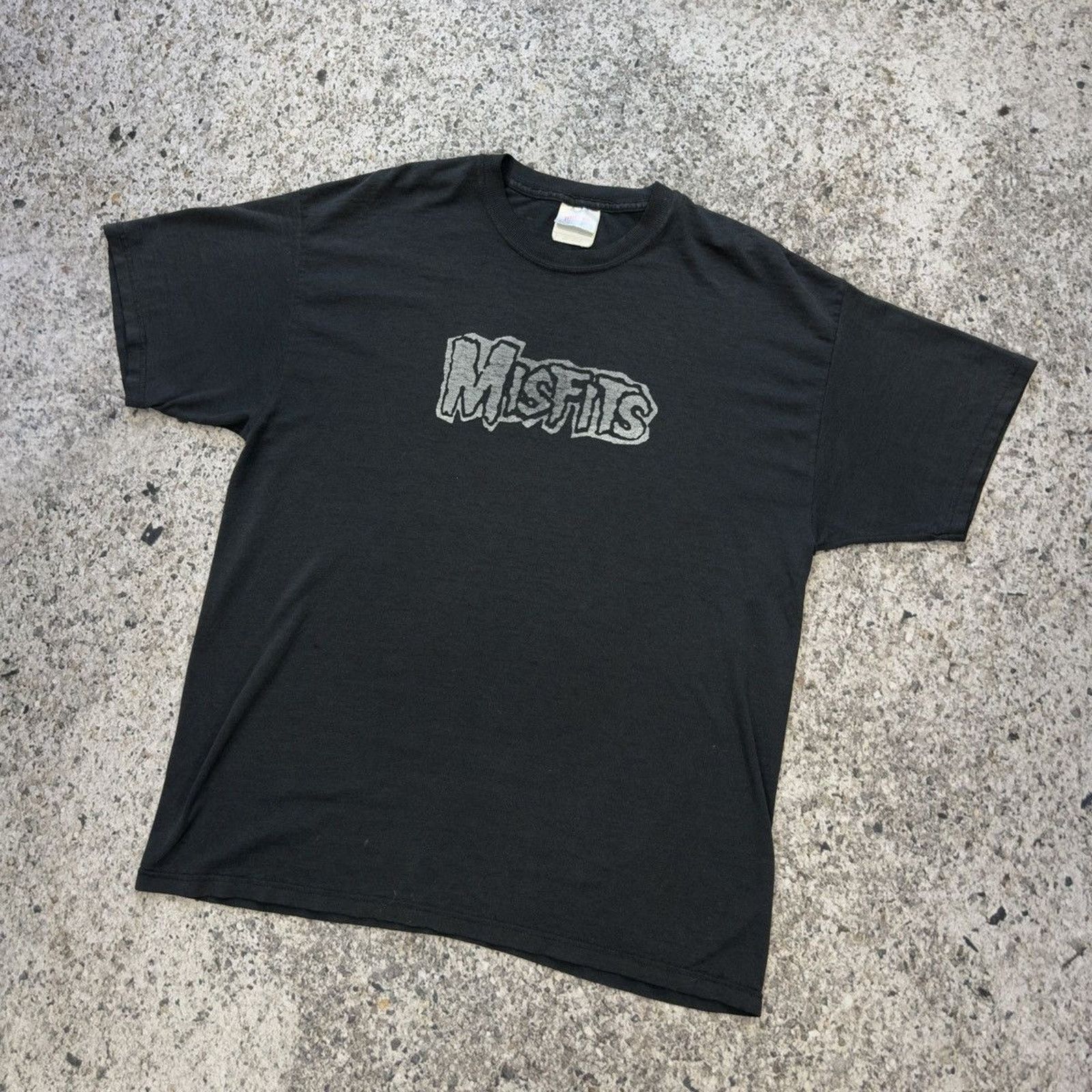 Band Tees Misfits Thrashed Faded Distressed Shirt Paper ERD Grunge Size US L / EU 52-54 / 3 - 6 Thumbnail