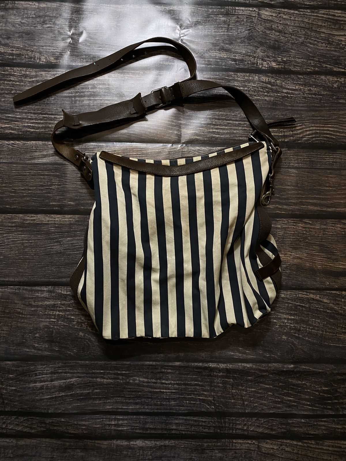Dolce & Gabbana × Vintage 🔥DOLCE GABBANA STRIPED LEATHER BAG Size ONE SIZE - 4 Thumbnail
