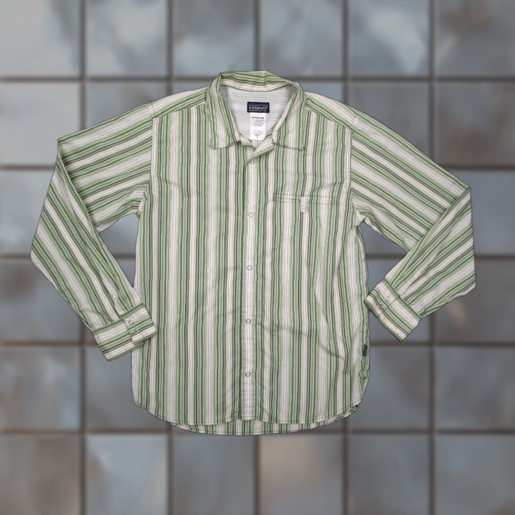 Patagonia Patagonia Shirt Mens Small Green Stripe Snap Front Organic Cotton Work Hike Size US S / EU 44-46 / 1 - 1 Thumbnail