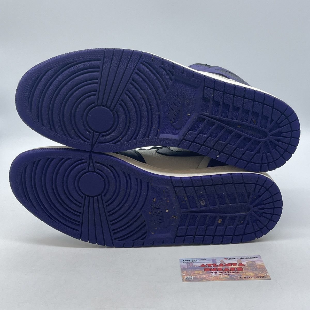 Nike Air Jordan 1 high court purple Size US 12 / EU 45 - 7 Thumbnail