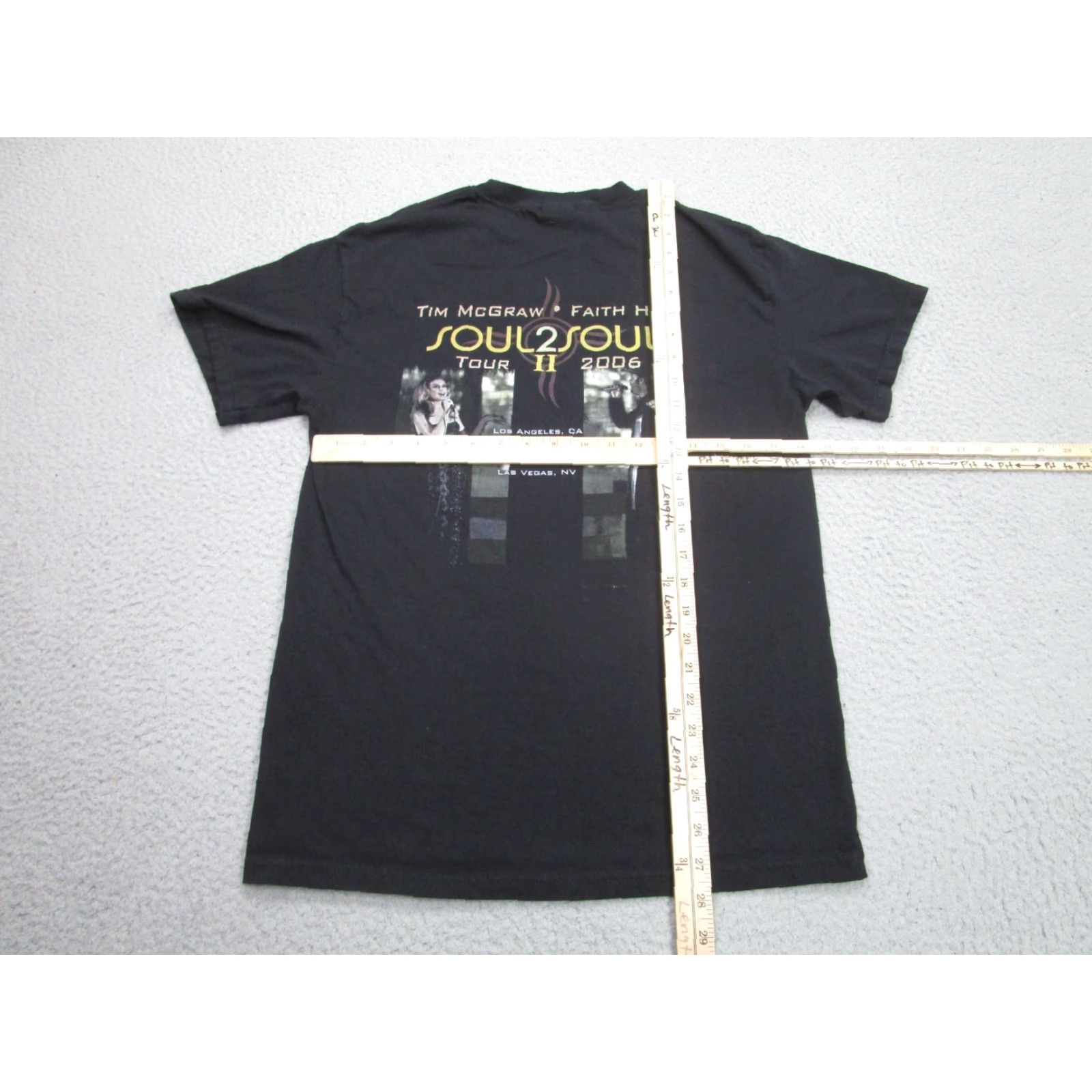 Vintage Tim McGraw Shirt Mens Medium Faith Hill Concert Tour 2008 Country Music Tee Size US M / EU 48-50 / 2 - 5 Thumbnail