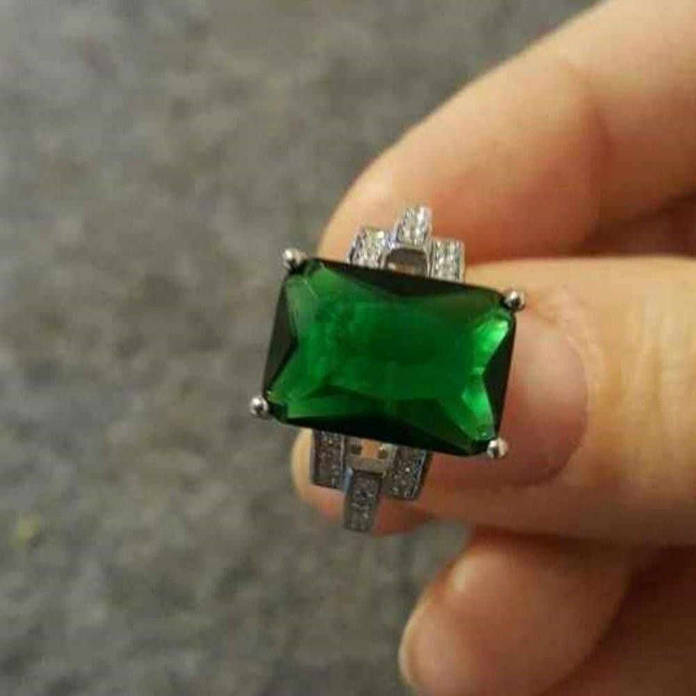 Designer Sterling Silver Big Emerald Green Rectangle Ring - Size 7 Size ONE SIZE - 6 Thumbnail