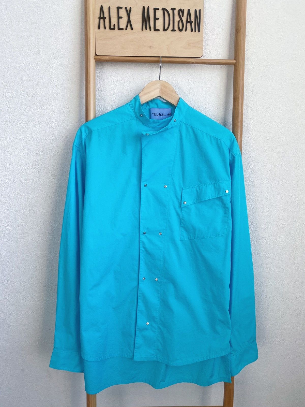 H&M × Mugler × Thierry Mugler Mugler x H&M Double-breasted Poplin Shirt Size М Size US M / EU 48-50 / 2 - 23 Thumbnail