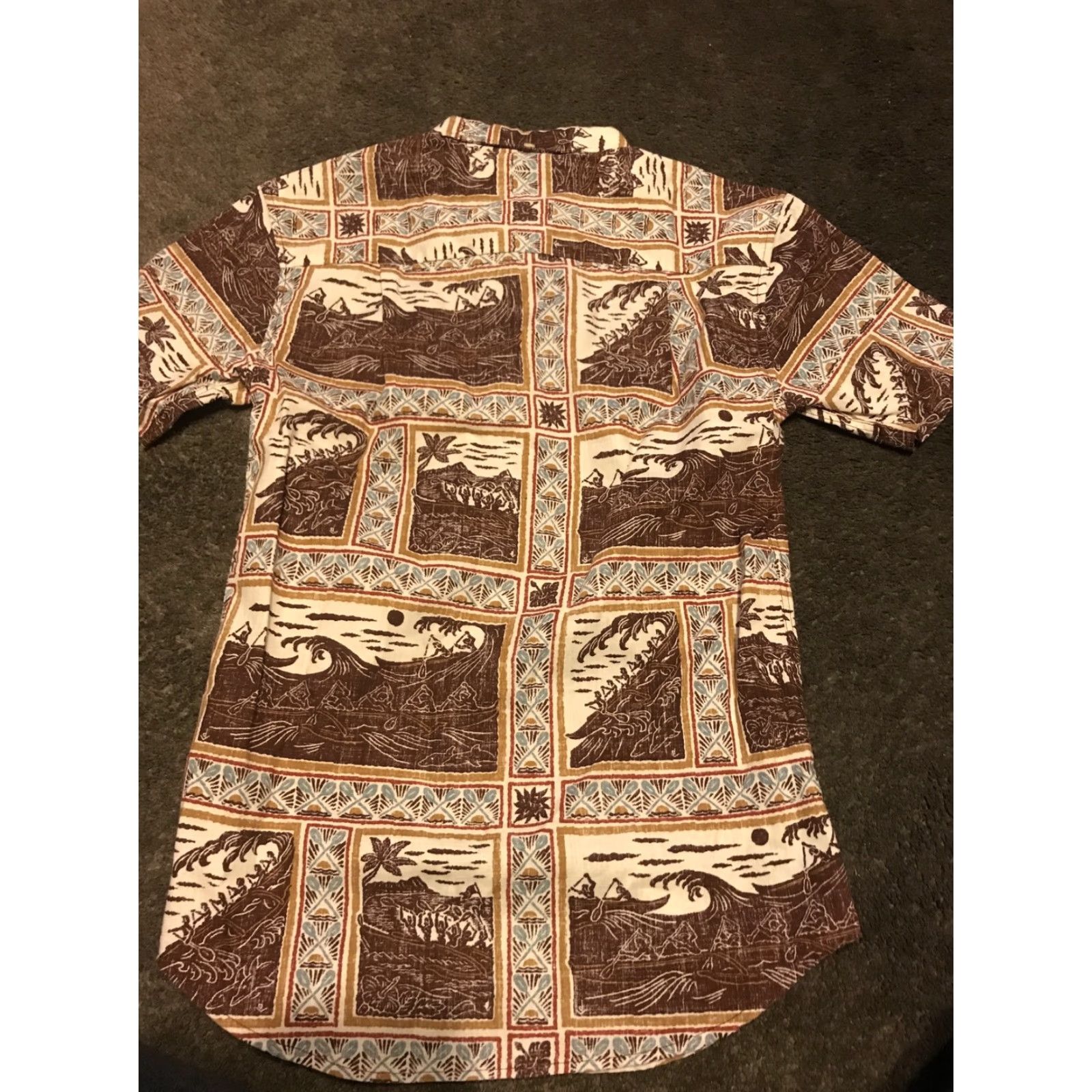 Reyn Spooner REYN SPOONER Button-Up Shirt XS Brown Island Graphic All Over Print Short Sleeve Button-Down Collared Chest Pocket Signature Front Buttons Mens Size US XS / EU 42 / 0 - 4 Thumbnail