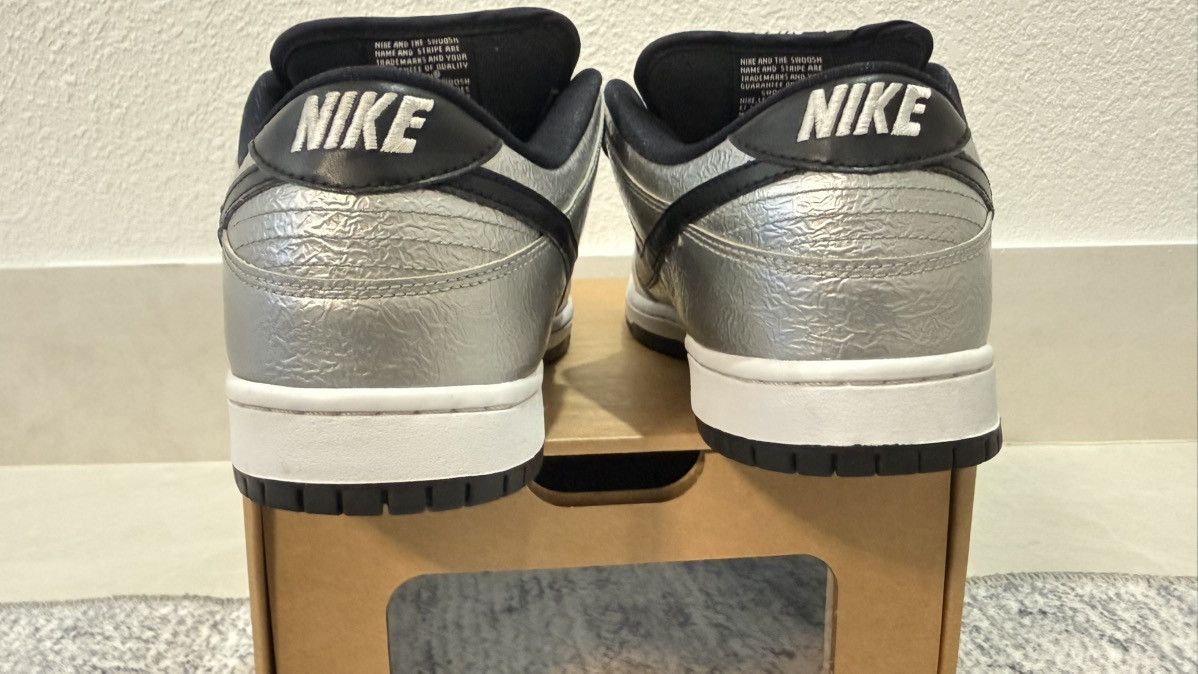 Nike Nike SB Dunk Low Cold Pizza Size 11 Used Size US 11 / EU 44 - 6 Thumbnail