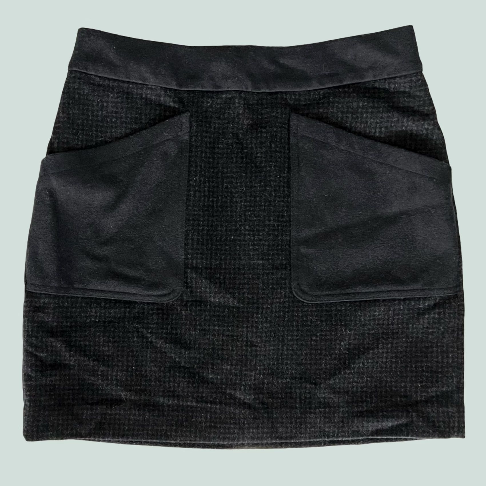 J.Crew J.Crew Women's Mini Skirt Dark Gray Wool Blend Patch-Pocket Size 2 Skirt, Women, Gray, Short, Pencil, Wool Blend, ZIP Closure Size 26" / US 2 / IT 38 - 1 Thumbnail