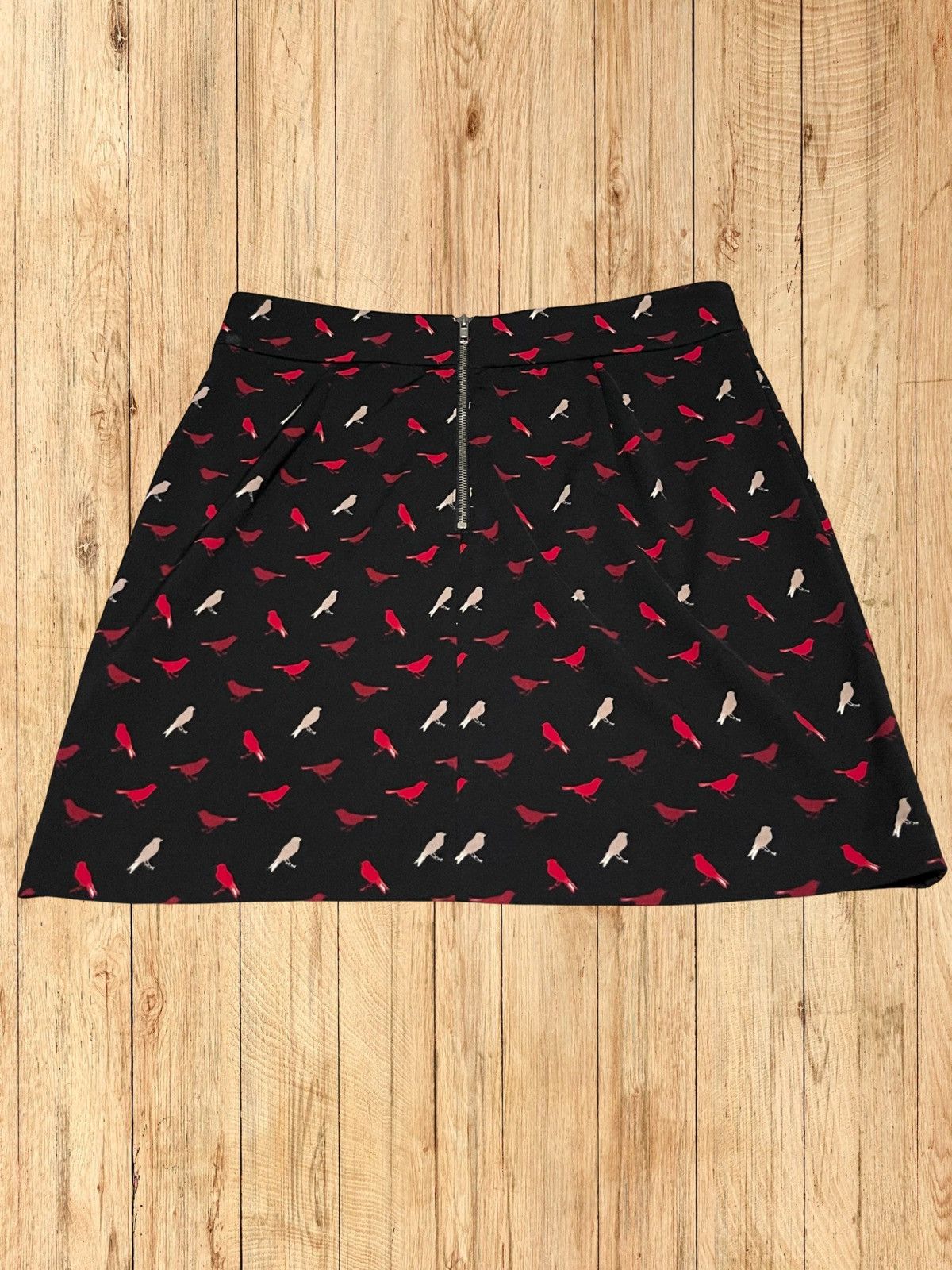 Vivienne Tam Vivienne Tam Whimsical Red & White Bird Print Skirt – S 12 Size 34" / US 12 / IT 48 - 2 Thumbnail