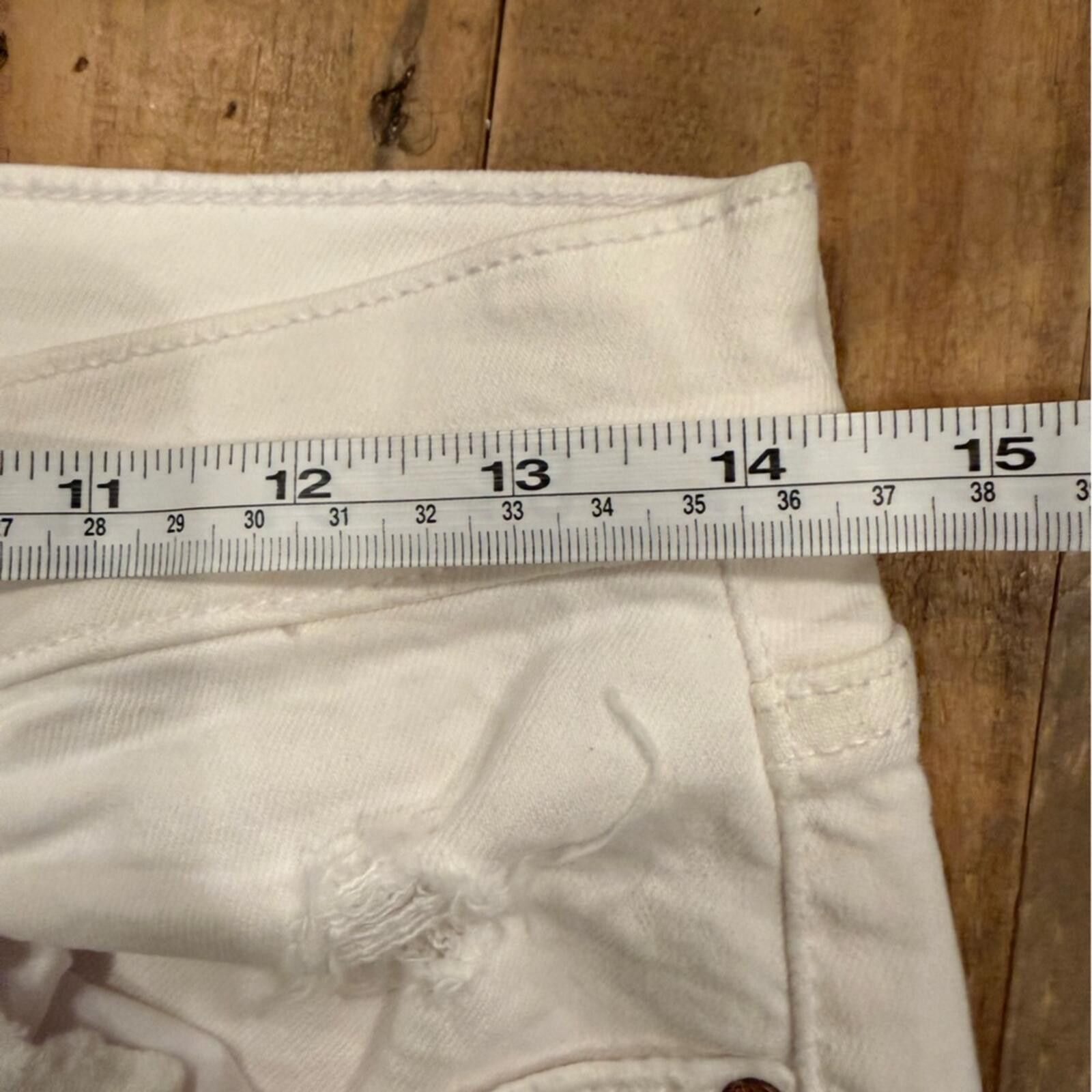 Dale Of Norway DAZE Denim Shy Girl Marshmallow White Distressed Jeans 26 Size 26" / US 2 / IT 38 - 8 Thumbnail