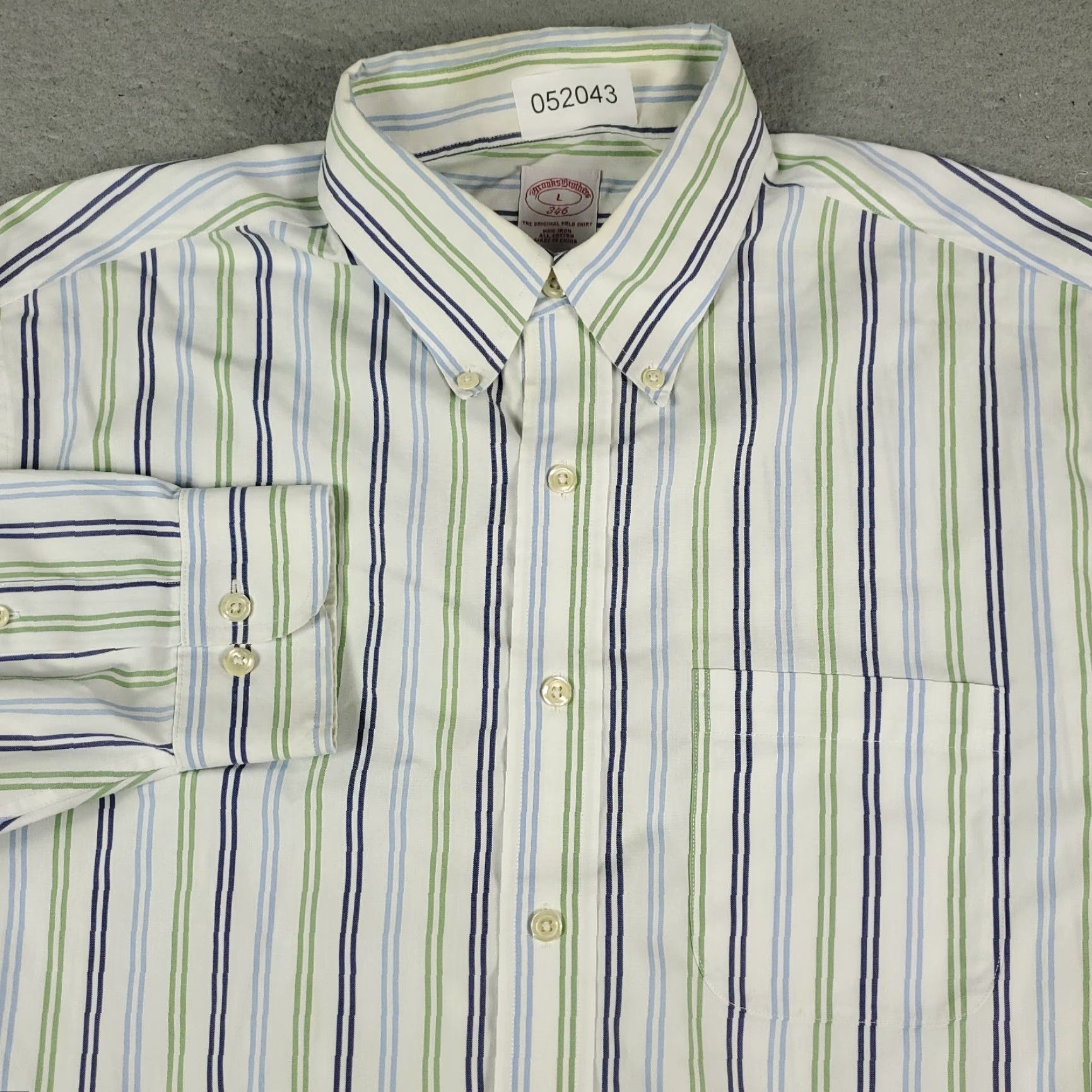 Brooks Brothers BROOKS BROTHERS Shirt Mens Large Blue Green Striped Button-Up Long Sleeve Regular Fit Cotton 346 Classic Preppy Mens Size US L / EU 52-54 / 3 - 2 Thumbnail