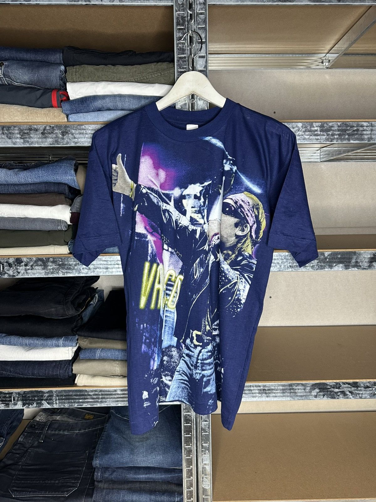 Band Tees Vasco Rossi Tour 1993 Vintage T Shirt Italian Rock Tee Size US L / EU 52-54 / 3 - 1 Thumbnail