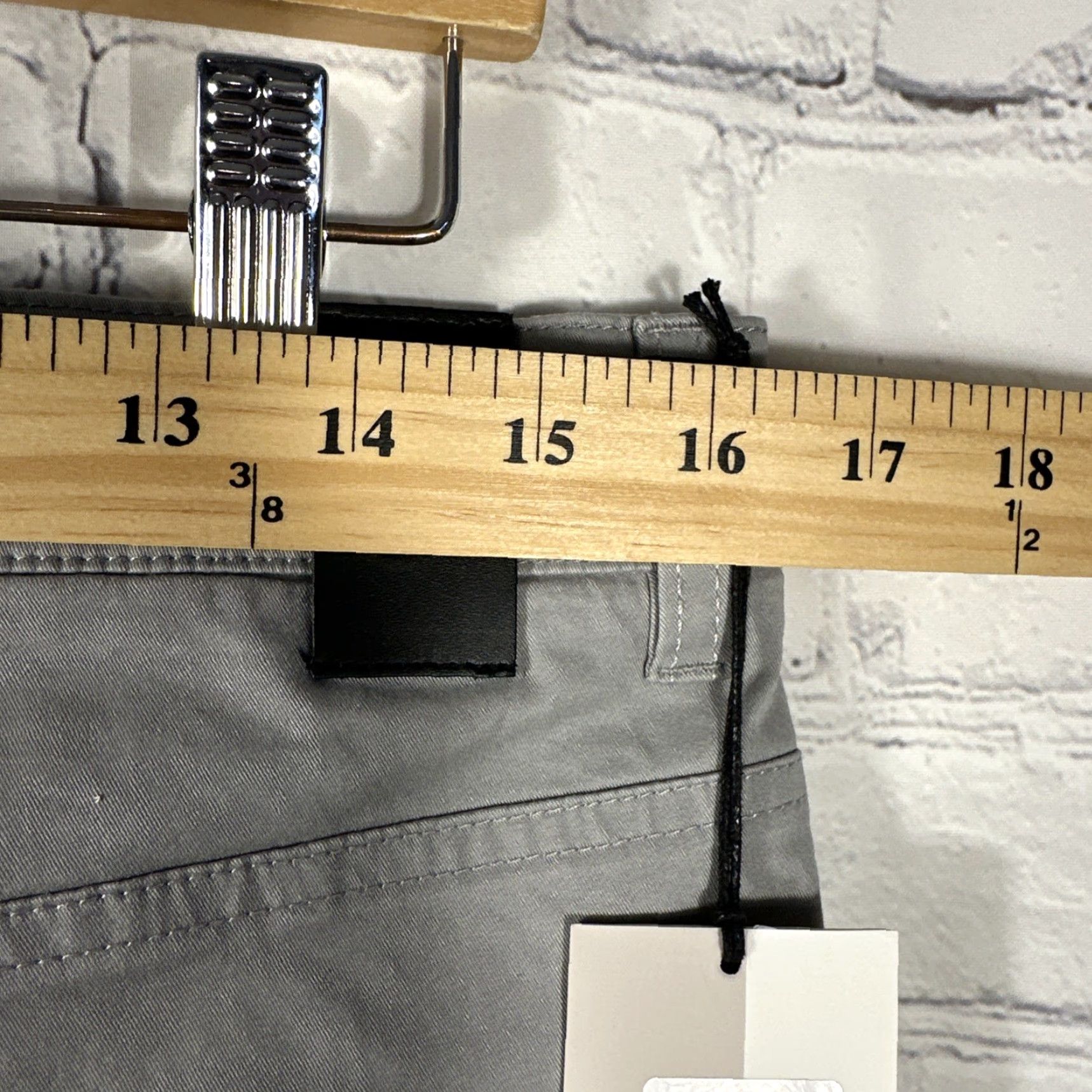 CO NWT Collars & Co CEO Chino Pants 32x32 Gray Cotton Stretch Five Pocket Straight Front Regular Mens CCTV? Size US 32 / EU 48 - 6 Thumbnail