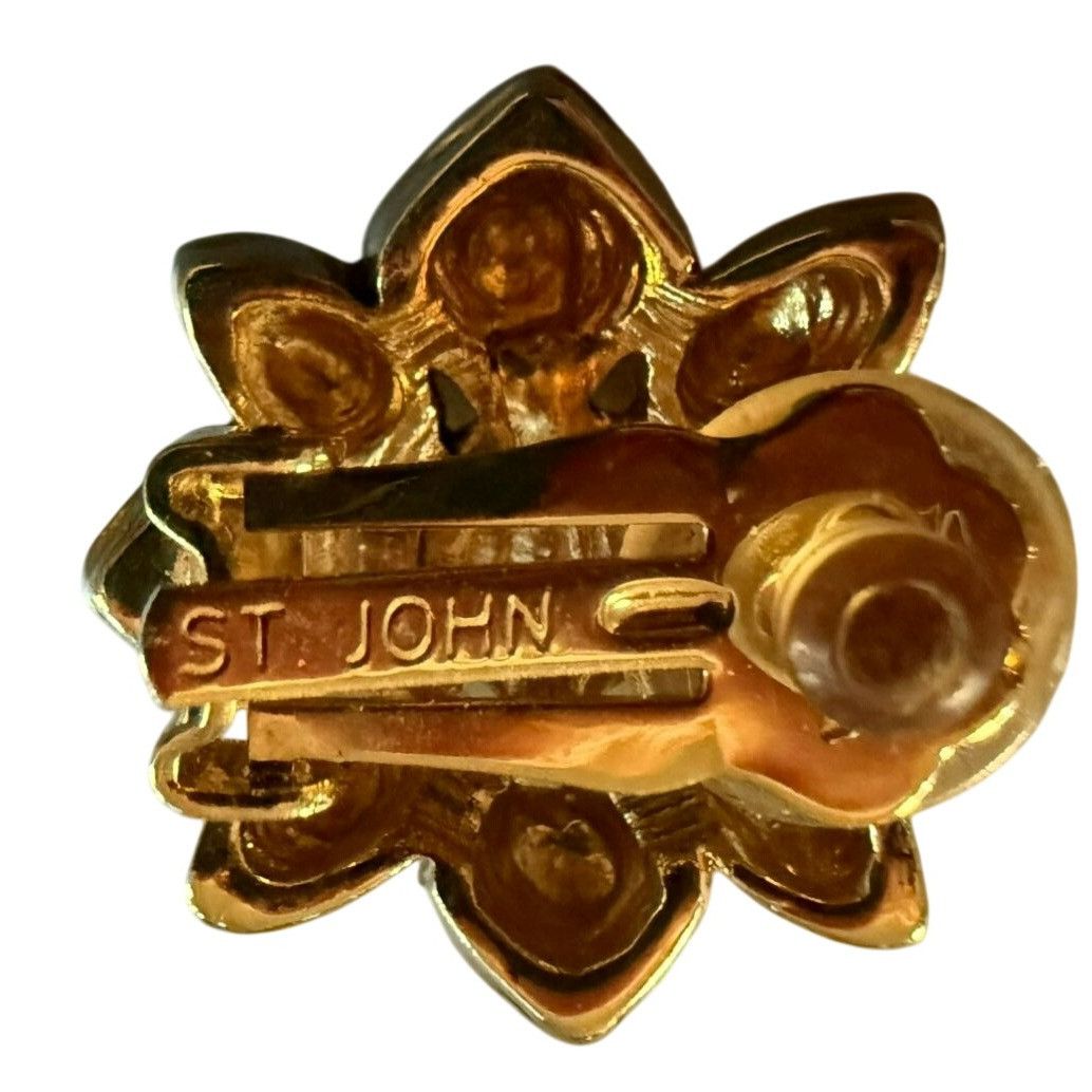 St. John Vintage St. John Gold-Tone Floral Clip-On Earrings 1 Inch Di Size ONE SIZE - 5 Thumbnail