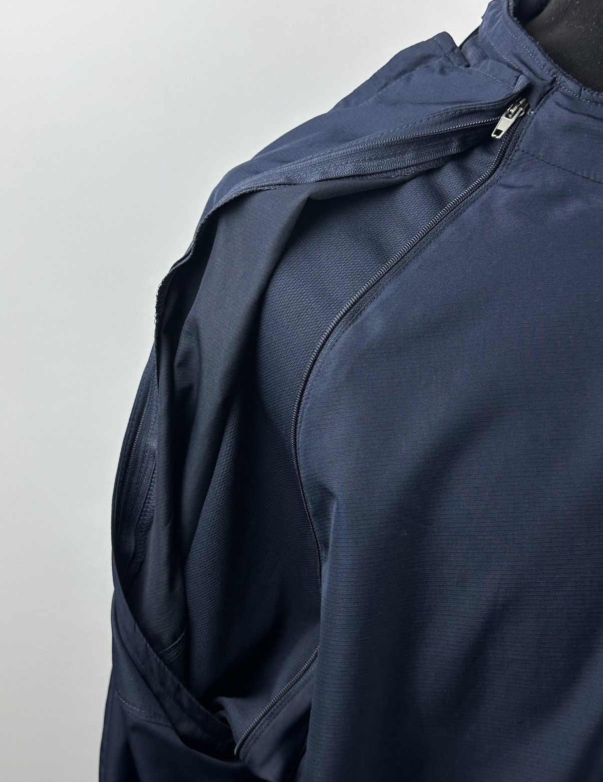 New York Yankees Majestic Cool Base Jacket Zip-Off Sleeves